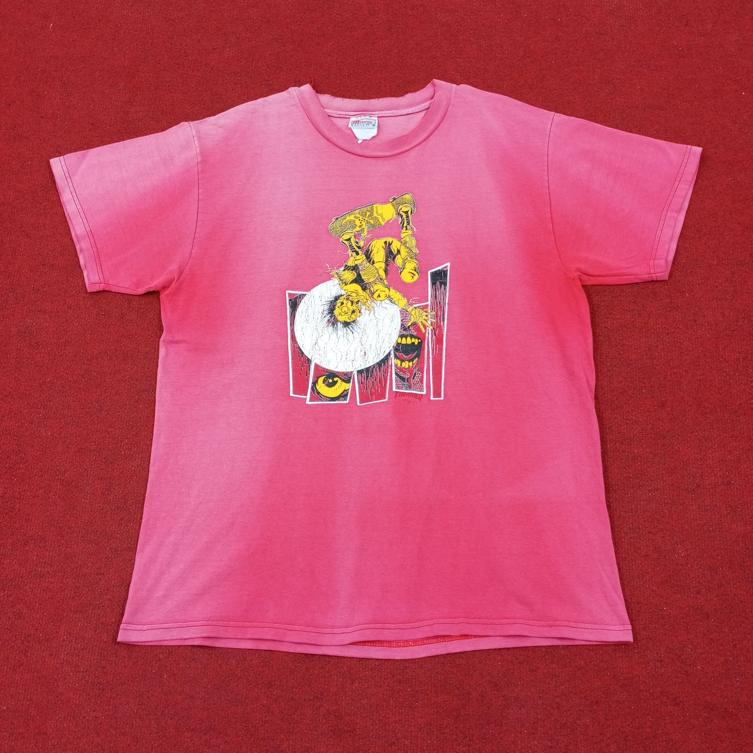 Thrasher × Vintage Thrasher Skater Style Vintage Faded Distressed Tshirt Size US L / EU 52-54 / 3 - 1 Thumbnail