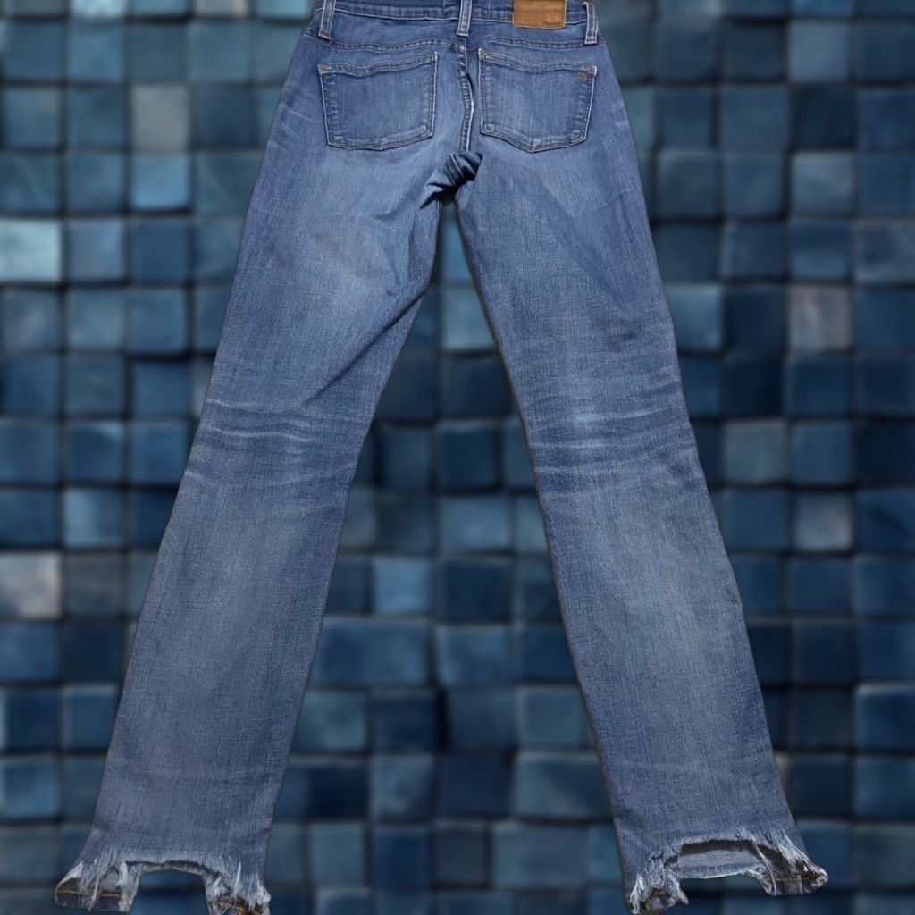 Madewell Madewell Jeans Womens sz 26 Blue Denim High Rise Skinny Distressed Medium Wash Size 26" / US 2 / IT 38 - 1 Thumbnail
