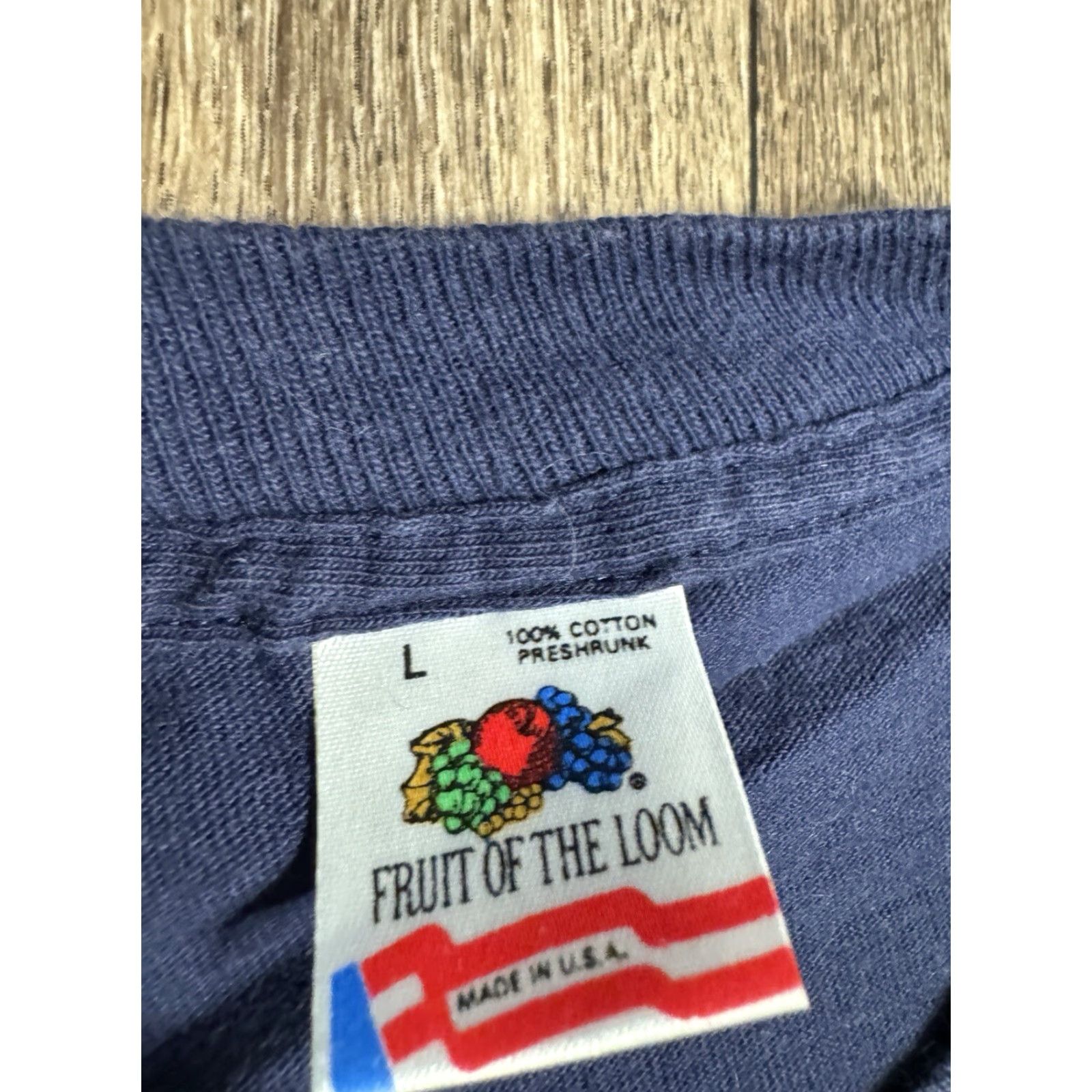 Fruit Of The Loom VINTAGE 80s Poets & Writers Scholars Creative Navy Blue T-Shirt Large Size US L / EU 52-54 / 3 - 6 Thumbnail