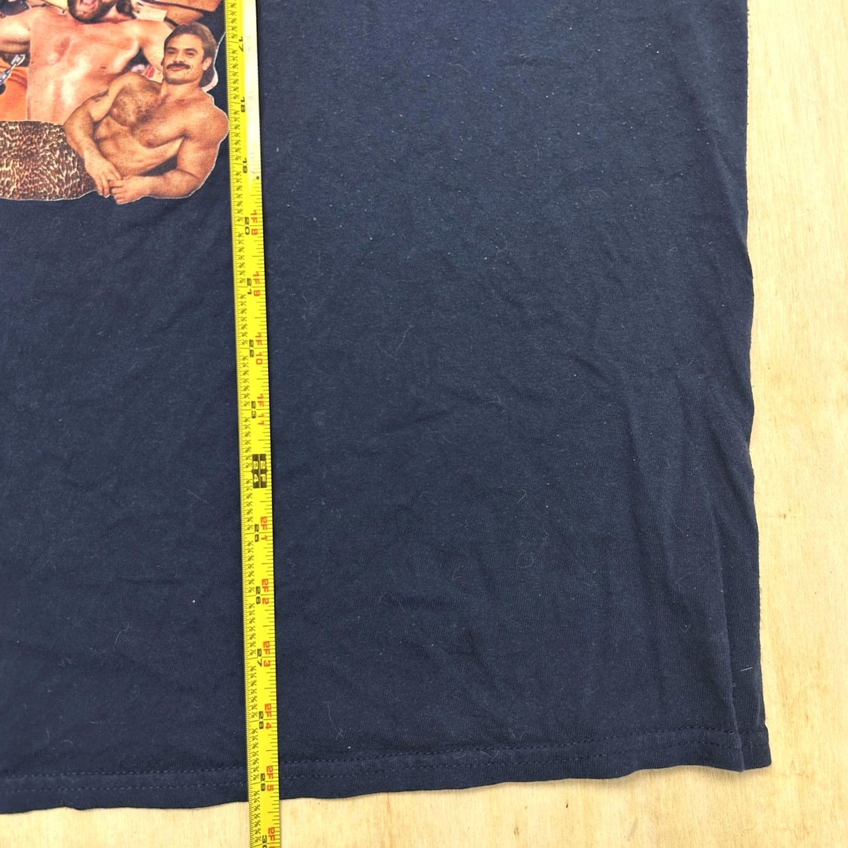 Vintage WWE Wrestling Legends Shirt Mens 2XL Blue Graphic Tee T-Shirt Wrestlers Size US XXL / EU 58 / 5 - 5 Thumbnail