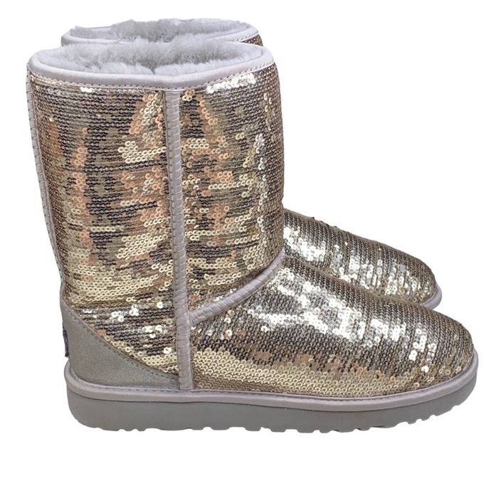 Ugg UGG Women's Classic Gold Sequin Casual Winter Boot Size US 8