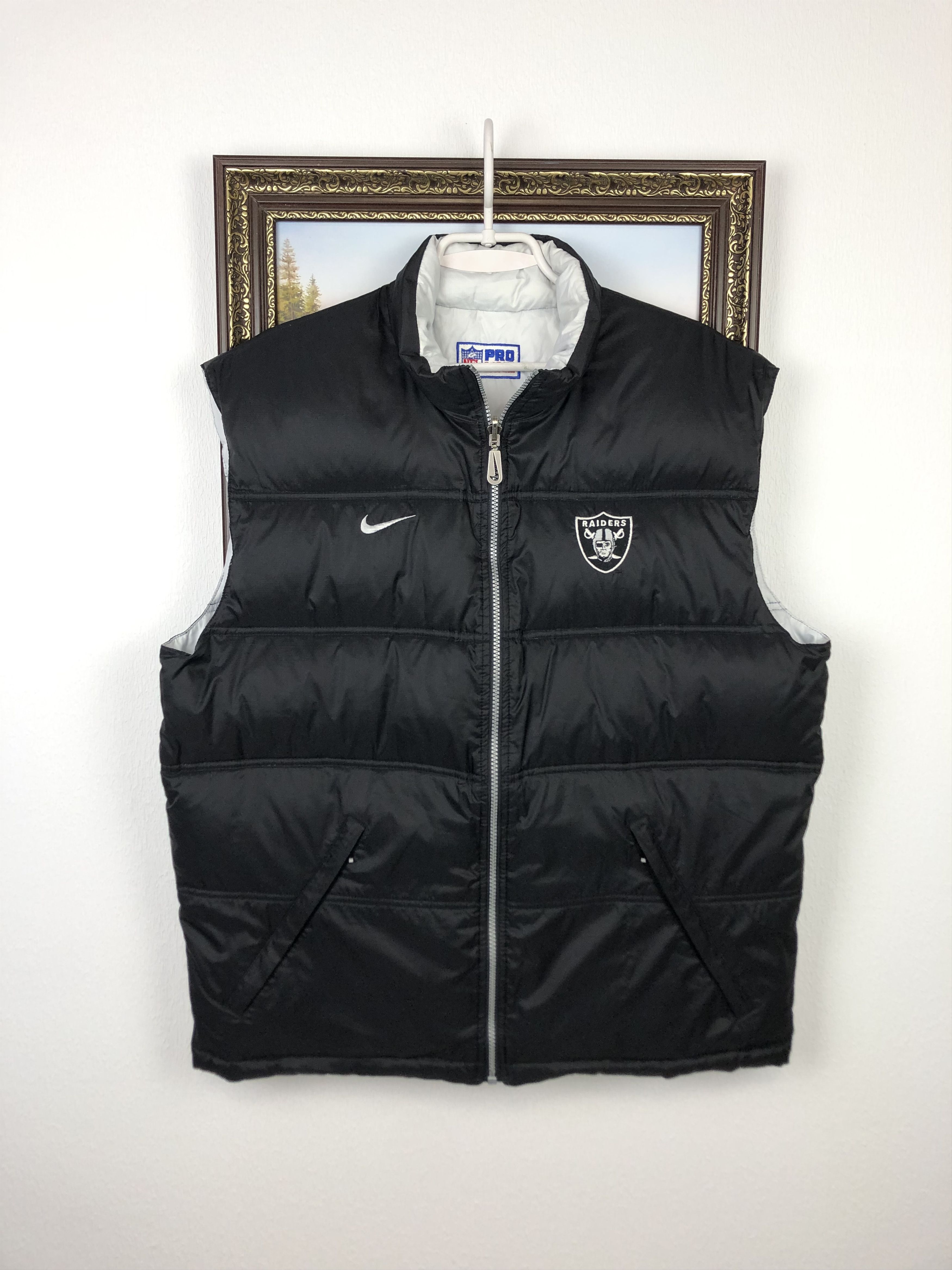 Nike Vintage Pro Line Nike Oakland Raiders Puffer Vest Two Sided Size US L / EU 52-54 / 3 - 1 Thumbnail