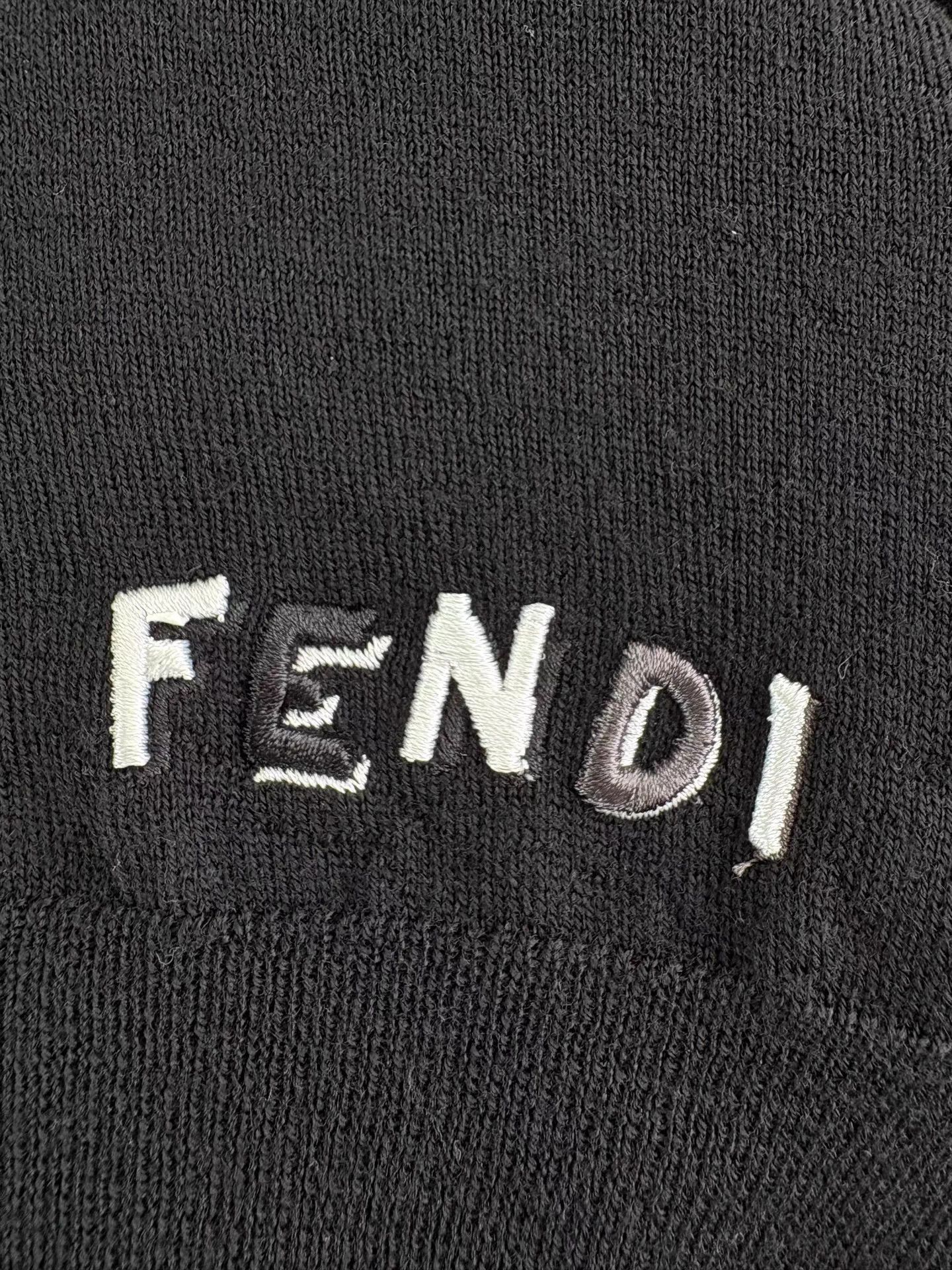 Fendi FENDI Monster Black Wool Knit Sweater K1 Size US L / EU 52-54 / 3 - 3 Thumbnail