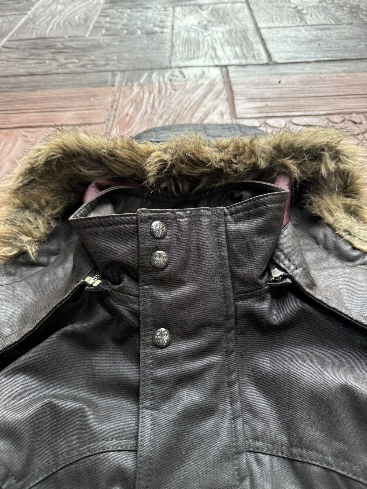 Japanese Brand Custom Culture Chrome Hearts Cross Button Waxed Fur Jacket Size US M / EU 48-50 / 2 - 2 Thumbnail