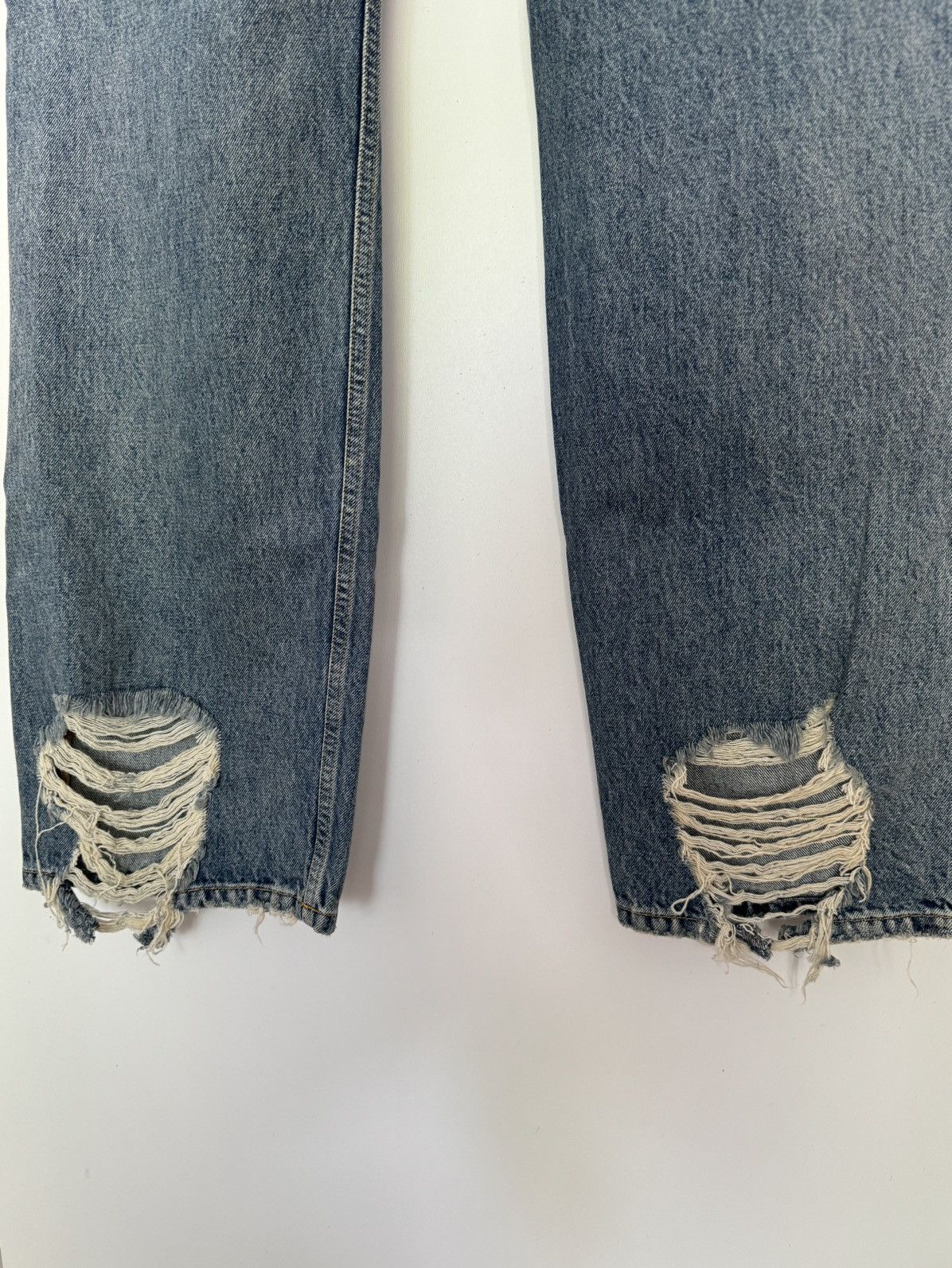 Balenciaga Balenciaga Distressed Ripped Denim Pants Size US 36 / EU 52 - 6 Thumbnail