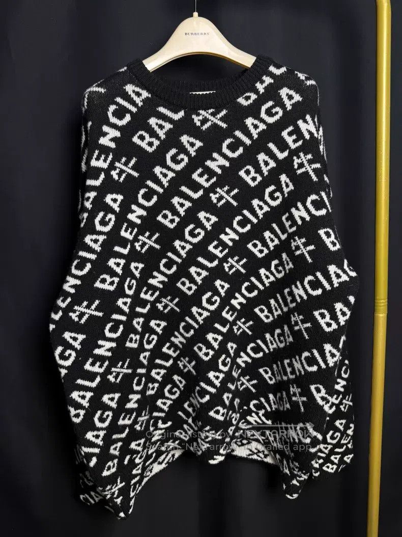 Balenciaga Balenciaga Ox Year Limited Logo Printed Sweater Size US M / EU 48-50 / 2 - 1 Thumbnail