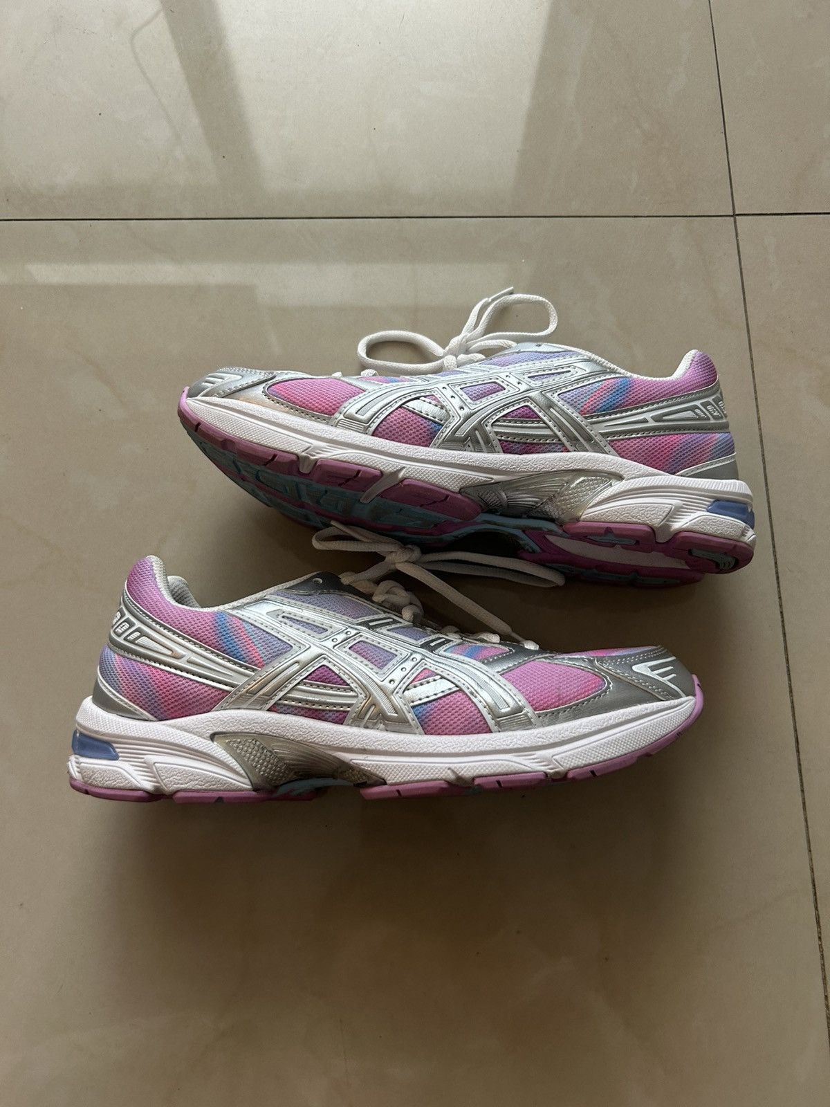 Asics Asics 1130 baby lavender tye dye Size US 7.5 / EU 40-41 - 1 Thumbnail