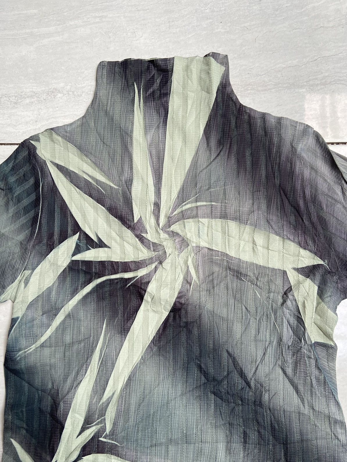 Designer × Japanese Brand ZERO Pleats T-shirt Size US XS / EU 42 / 0 - 3 Thumbnail