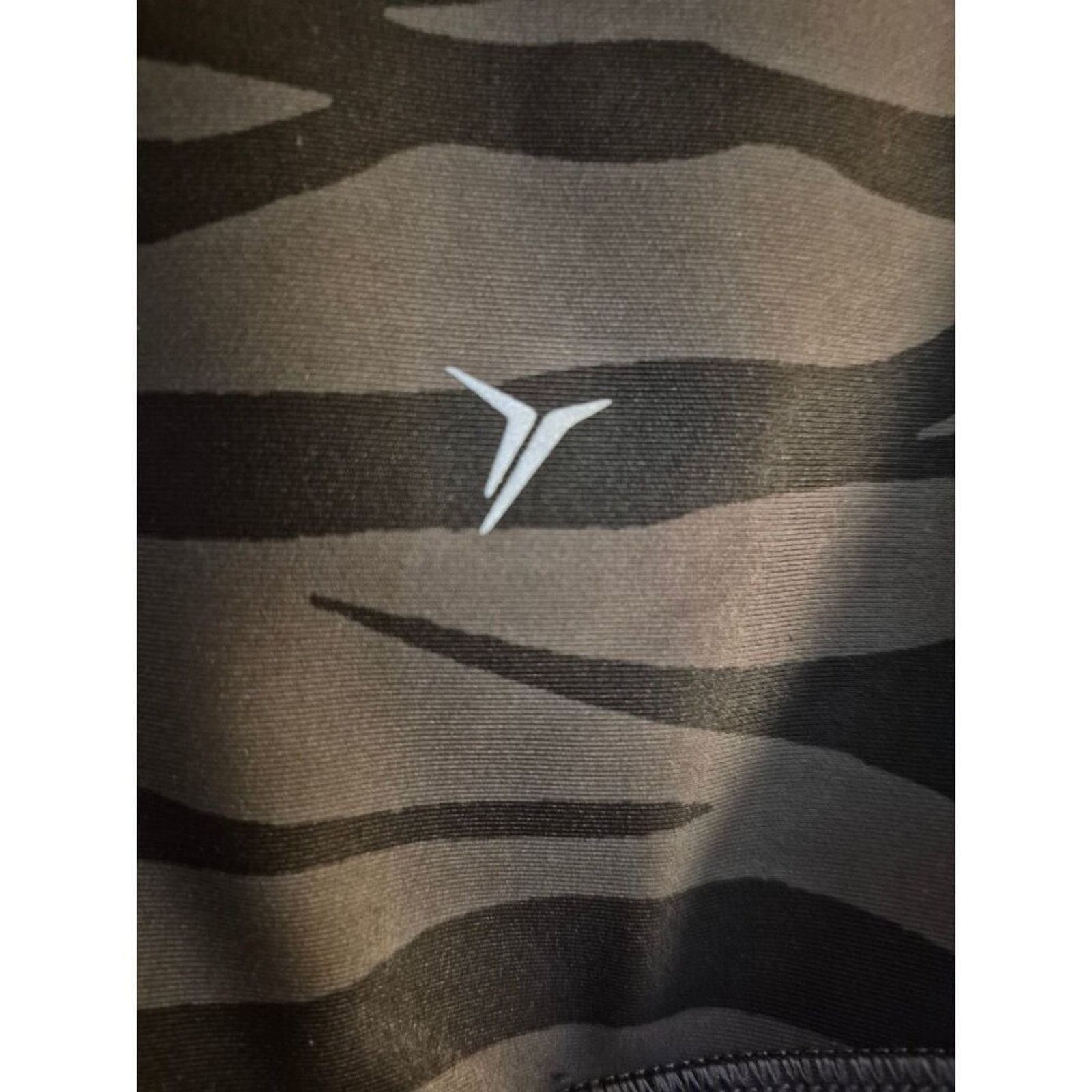 Old Navy Old Navy Active Powersoft 7/8 Side-Pocket Leggings - Size M Size 30" / US 8 / IT 44 - 5 Thumbnail