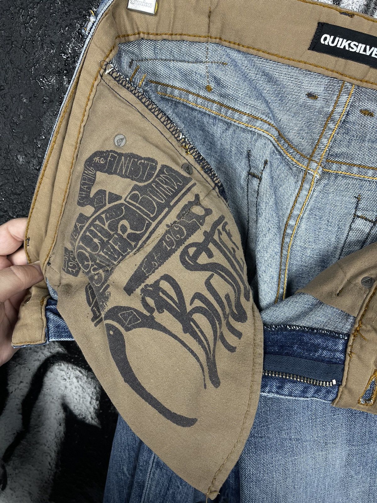 Quiksilver Quiksilver Y2K Relaxed Fit Vintage Denim Jeans Men’s Size 32 Size US 32 / EU 48 - 18 Thumbnail