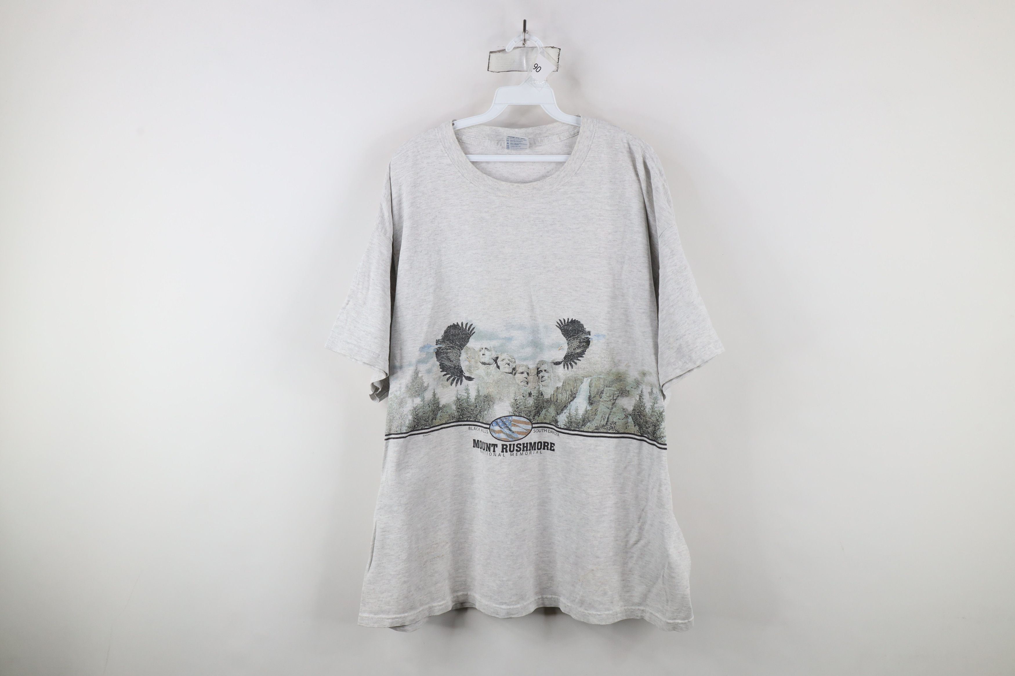 Vintage Vintage 90s Streetwear All Over Print Mount Rushmore T-Shirt Size US XXL / EU 58 / 5 - 1 Thumbnail