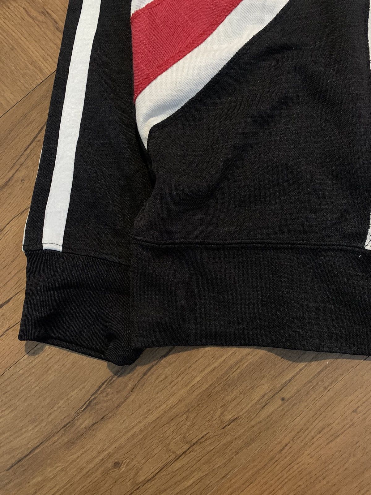 In The Attic × Japanese Brand × Vintage IN THE ATTIC tracktop jacket british flag punk rock style Size US L / EU 52-54 / 3 - 8 Thumbnail