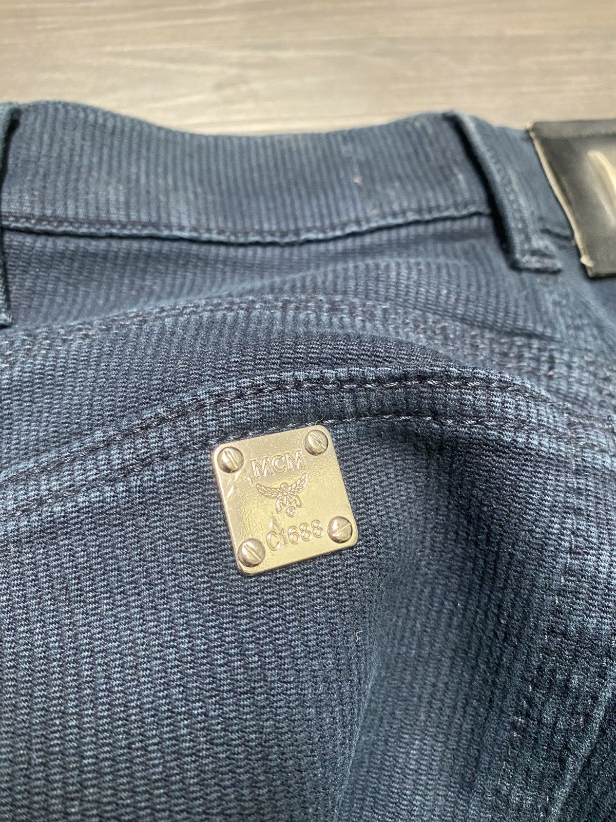 MCM MCM Luxury Corduroy Denim Jeans - Italy Size 25" / US 0 / IT 36 - 10 Thumbnail
