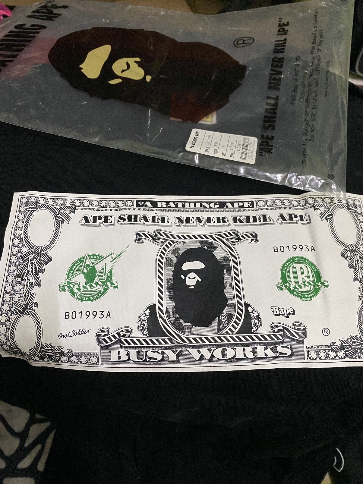 Bape A Bathing Ape BAPE Dollar Bill Tee Size US S / EU 44-46 / 1 - 3 Thumbnail