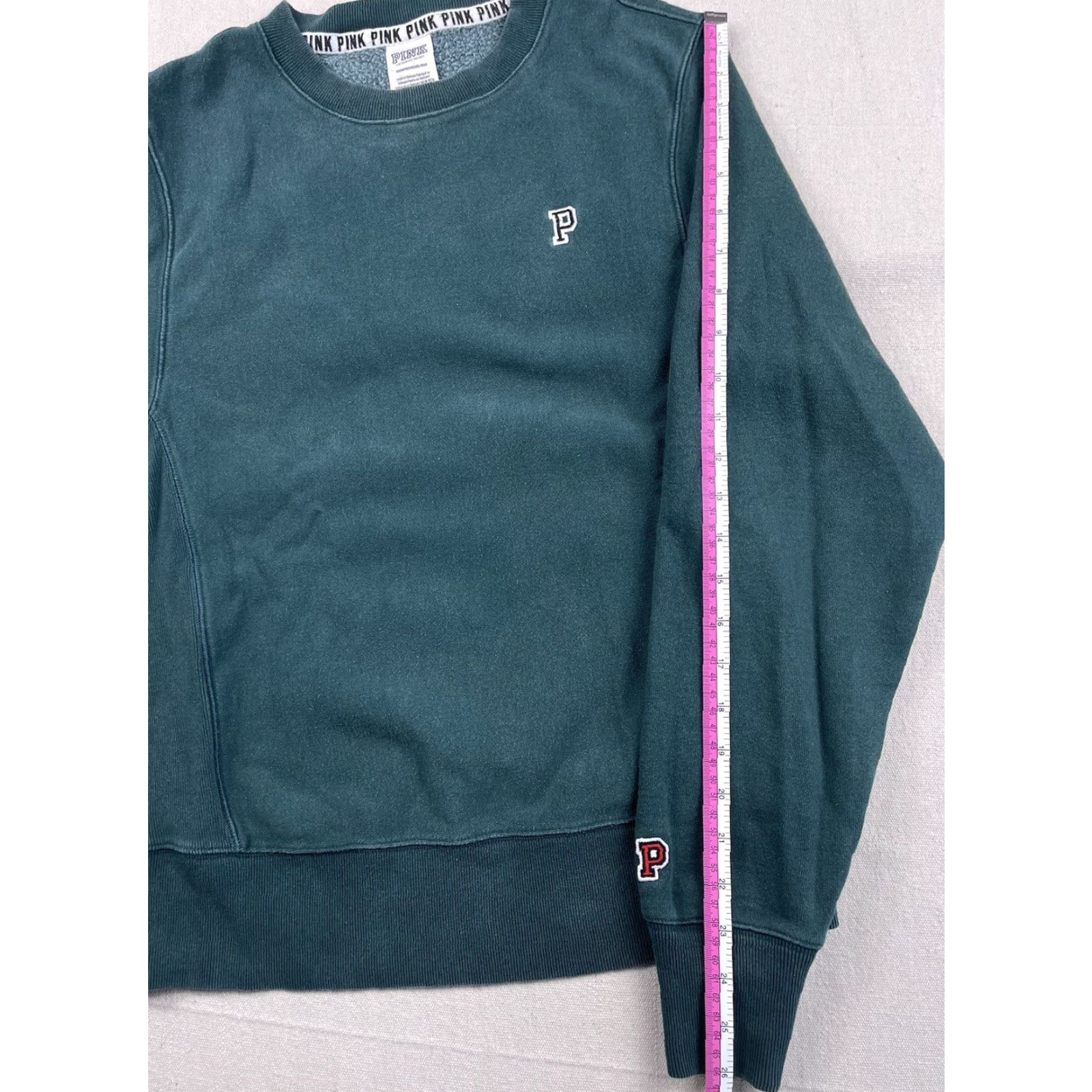 Victoria's Secret VINTAGE Victoria's Secret PINK Sweatshirt Crewneck Pullover Heavy Women’s Sz XS Green Logo Crew Neck Activewear Love Pullover Womens XS Green Size XS / US 0-2 / IT 36-38 - 7 Thumbnail