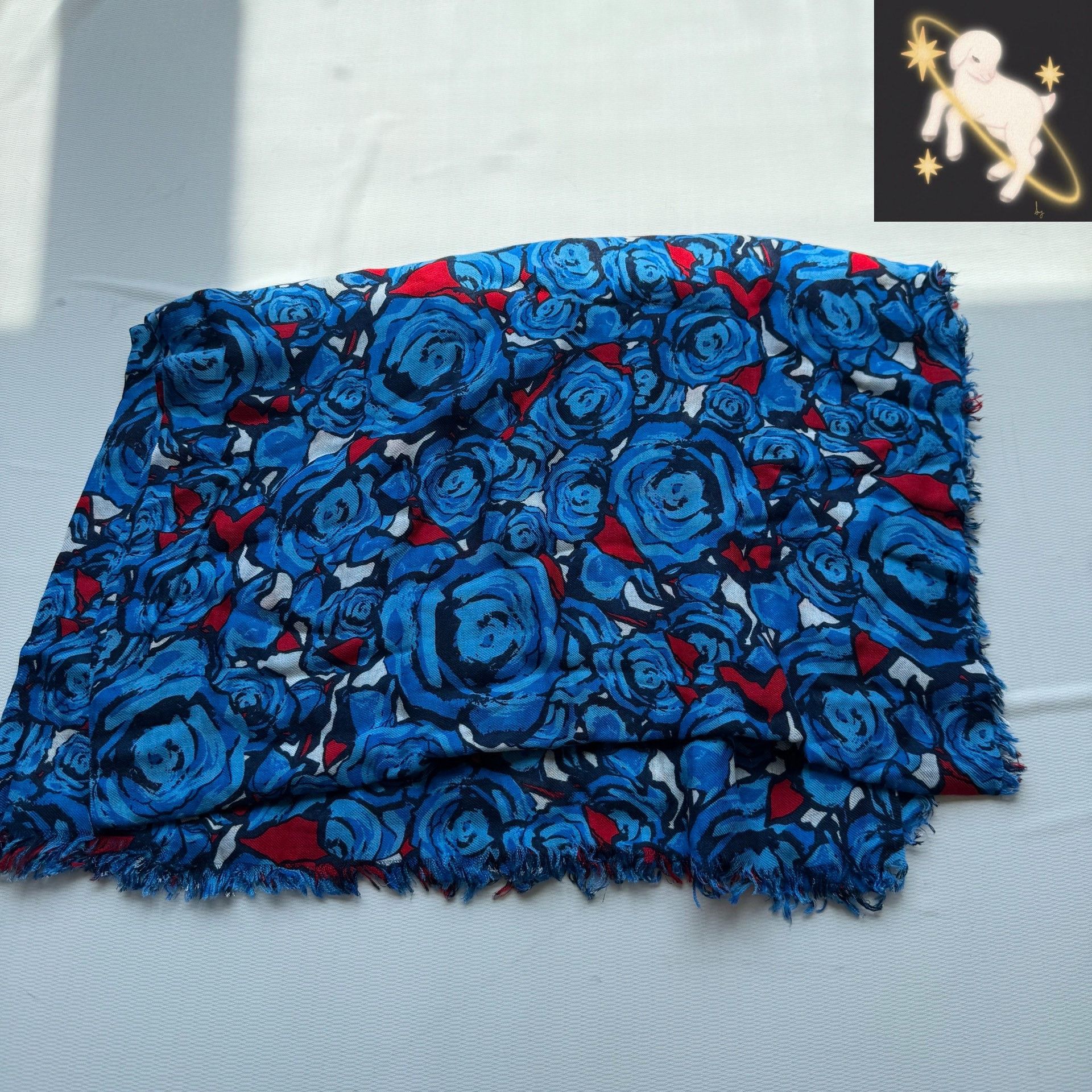 Louis Vuitton Louis Vuitton Blue Scarf 35 Men Size ONE SIZE - 1 Thumbnail