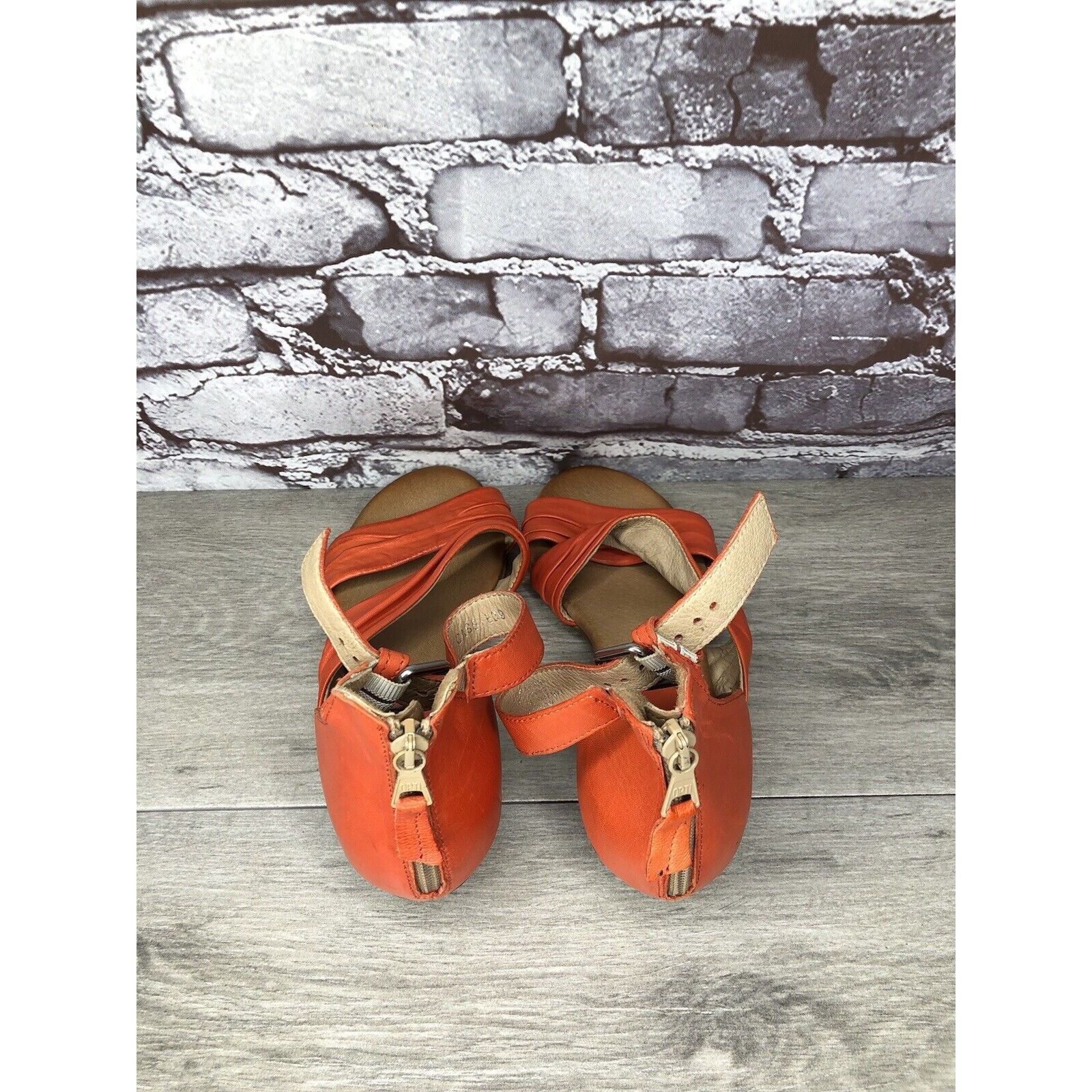 Other Miz Mooz Cassie Orange Leather Ankle Strap Heeled Sandals Wo Size US 8.5 / IT 38.5 - 17 Thumbnail