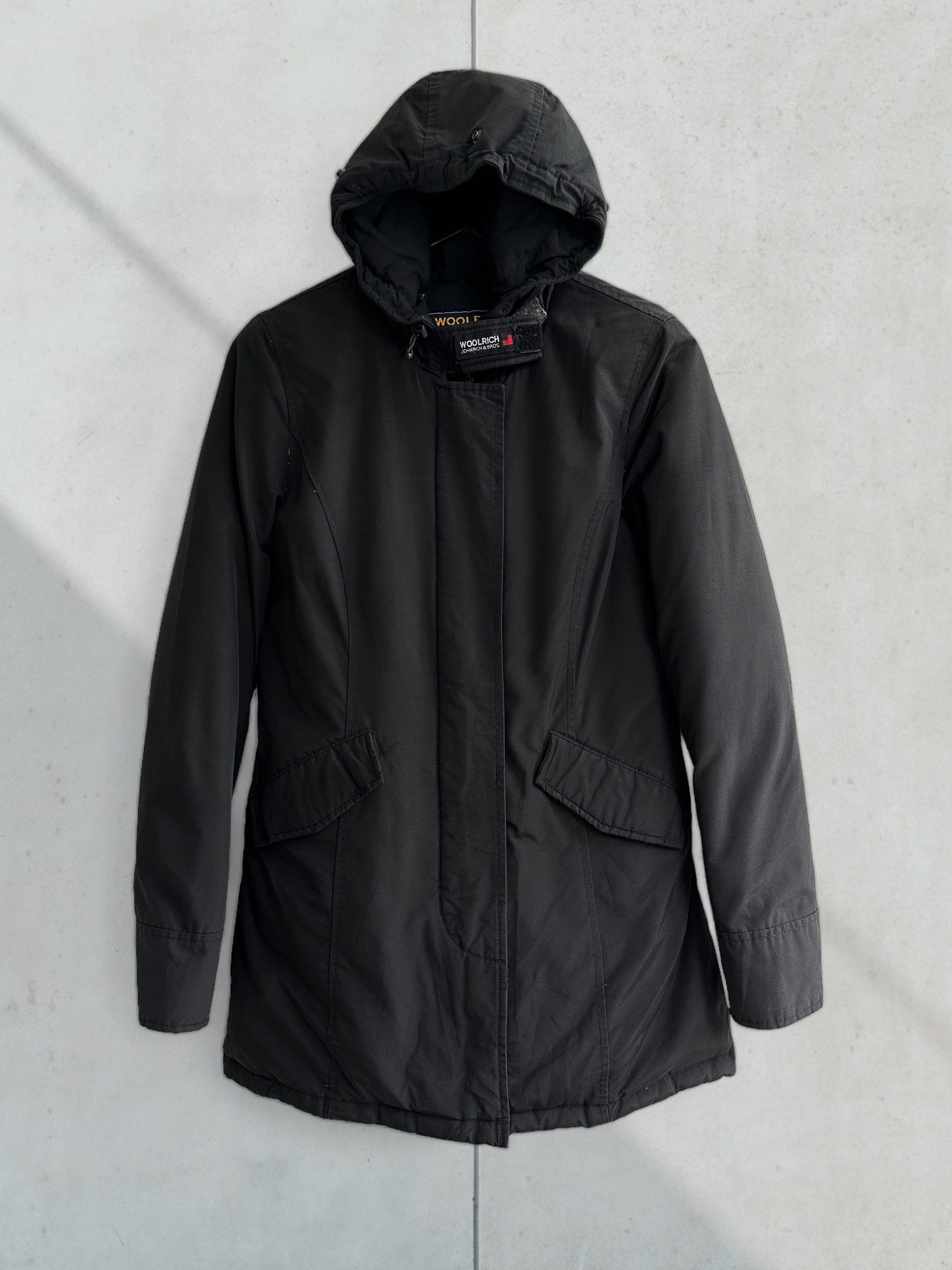 Image of Woolrich John Rich Bros x Woolrich Woolen Mills Woolrich Puffer Parka Coat Jacket in Black (Size XS