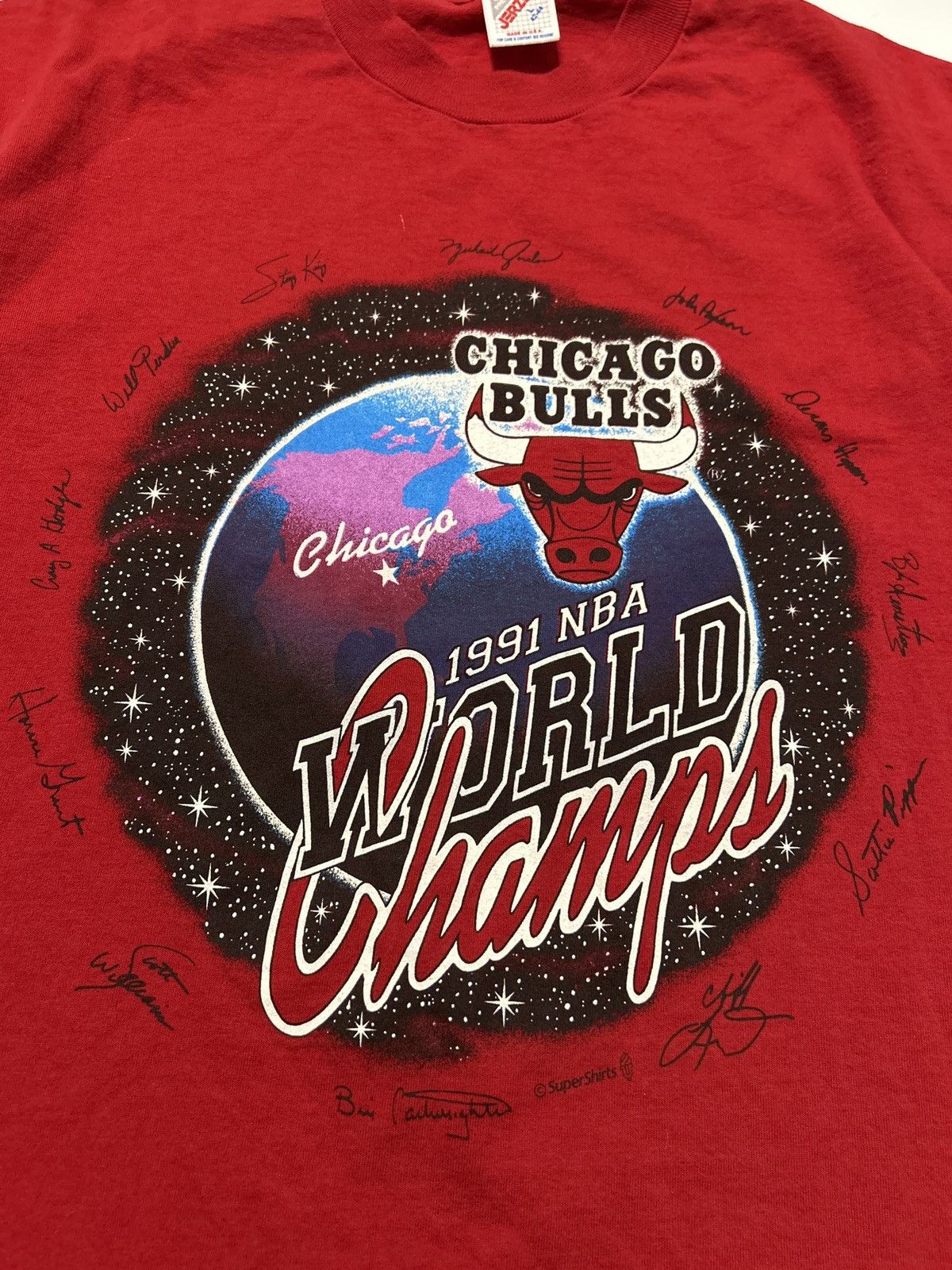 Jerzees Vintage 1991 Chicago Bulls NBA World Champs Tshirt Size US L / EU 52-54 / 3 - 3 Thumbnail