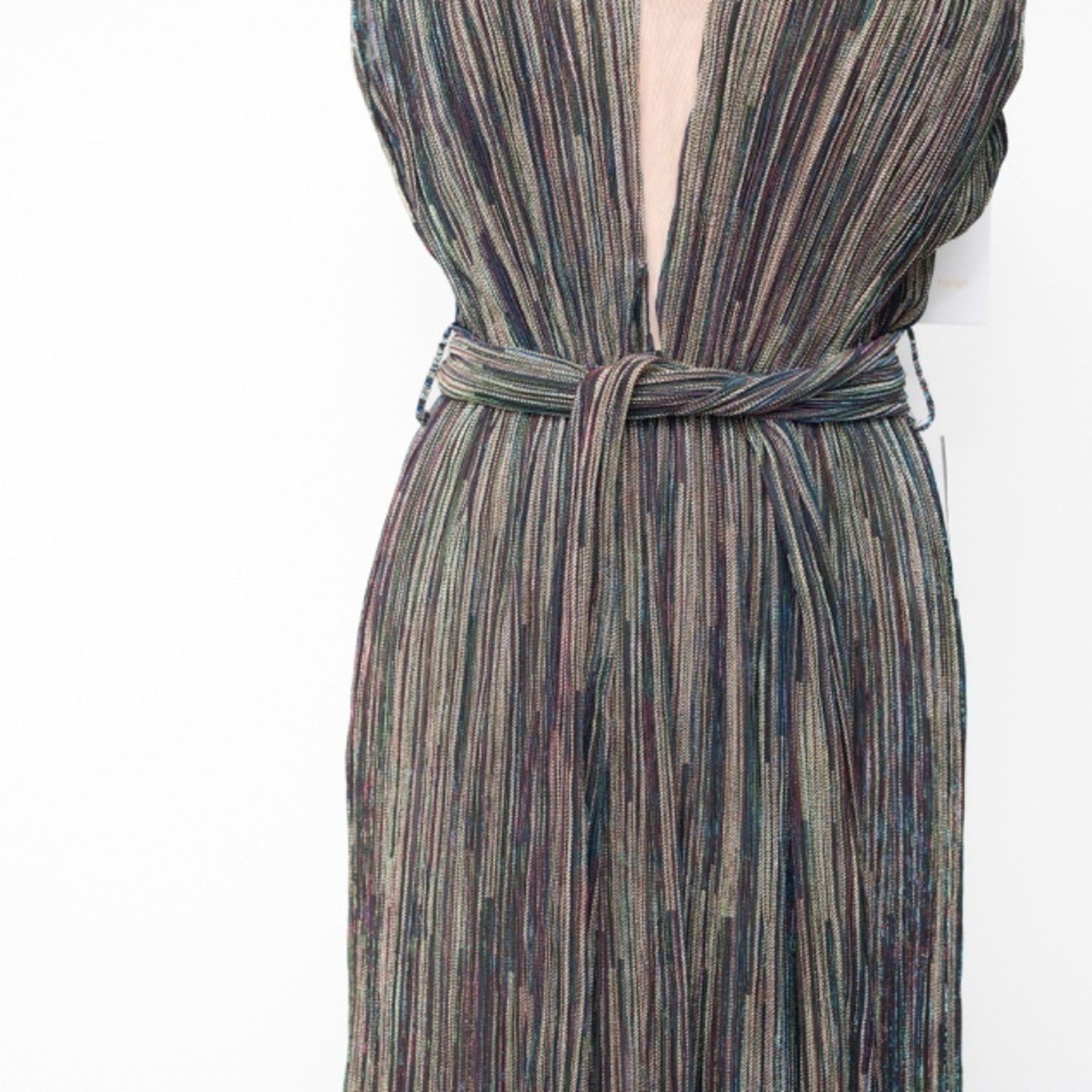 Designer Harlyn - Plunge V-Neck Tie Waist Pleated Gown Size M / US 6-8 / IT 42-44 - 9 Thumbnail