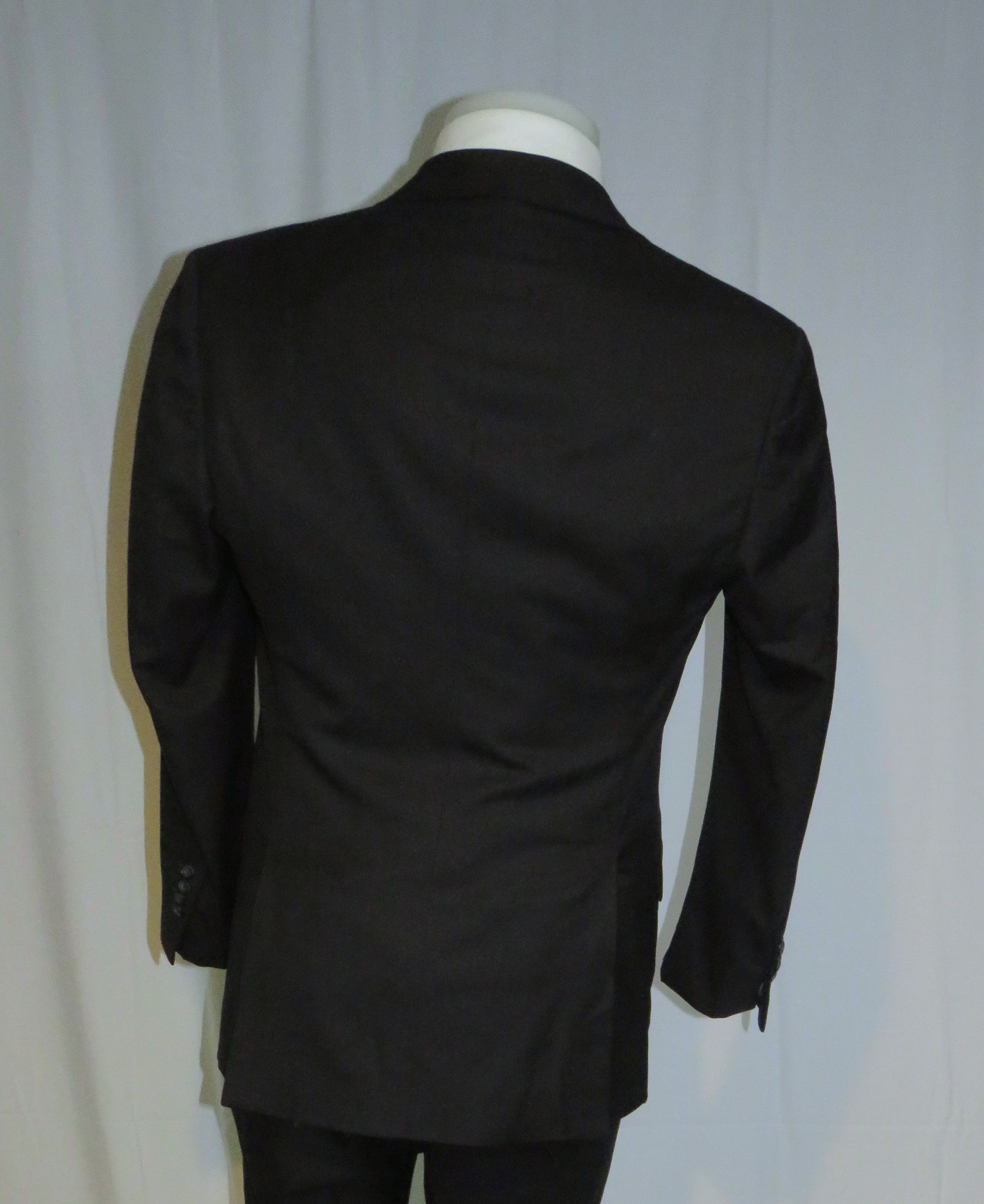 Kiton 8% Vicuna Argentina Dark Gray Stripe Three Roll Two Suit 42R Size 42R - 12 Thumbnail