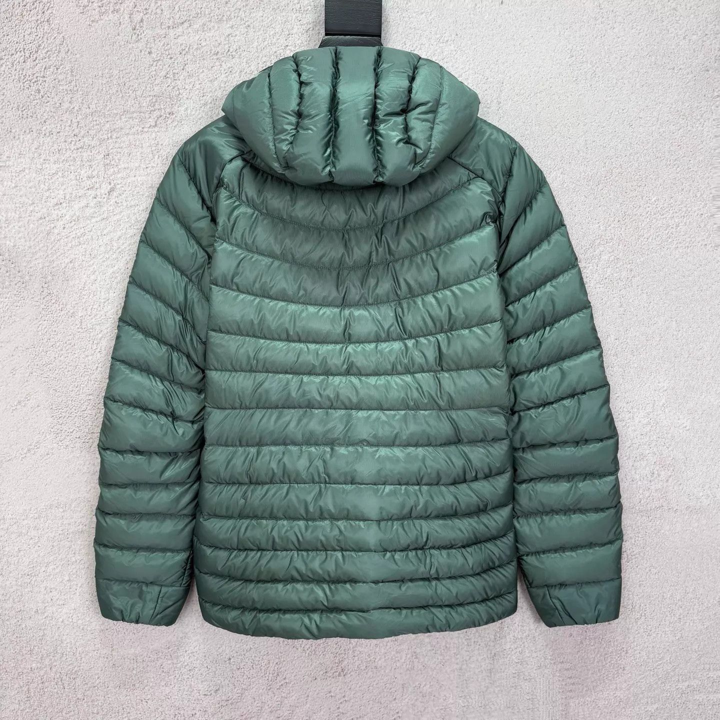 Arc'teryx Arcteryx Cerium LT Hoody Mint Green Logo Down Jacket S Size S / US 4 / IT 40 - 2 Thumbnail