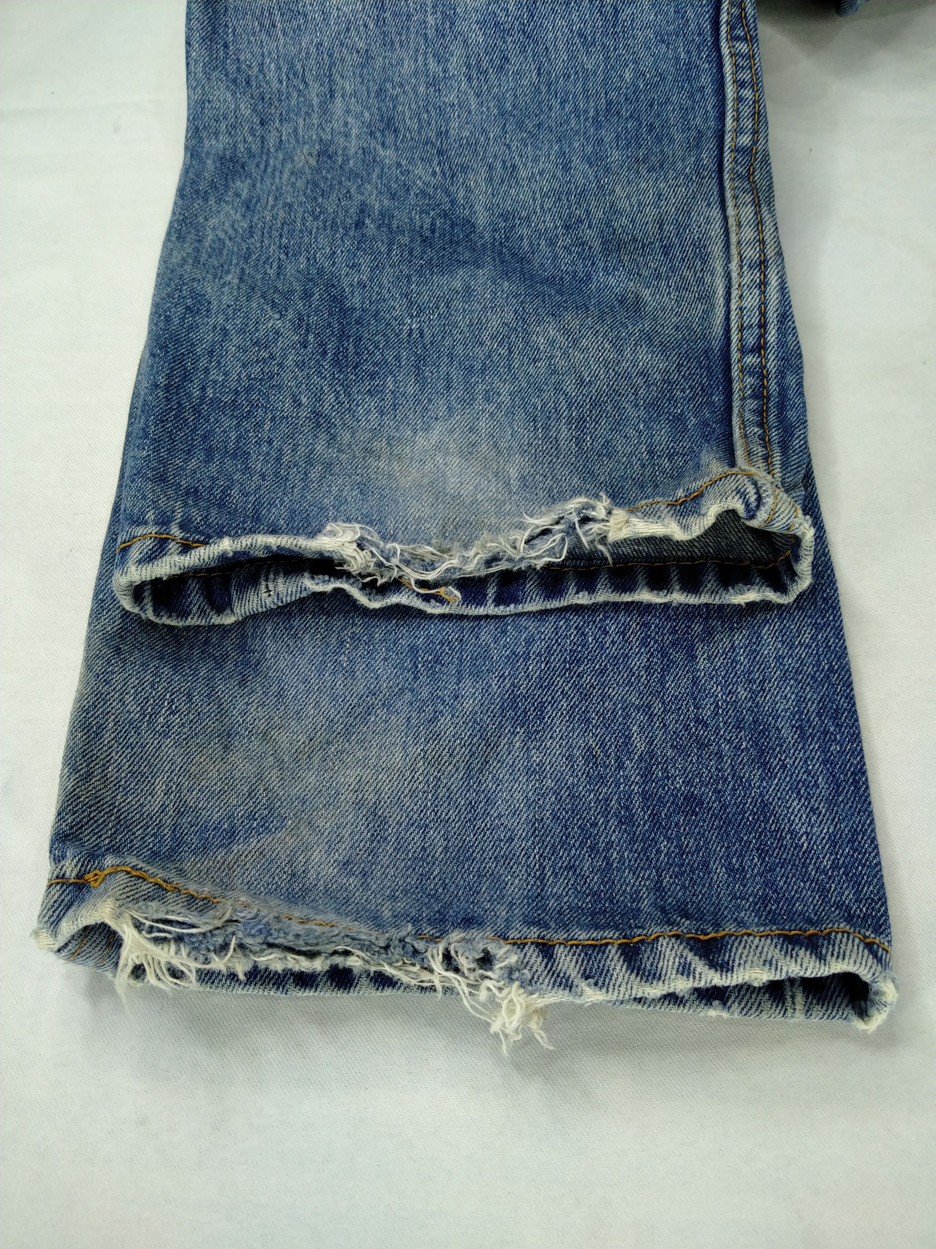 Levi's Vintage Levi's 513 Distressed 32 x 30 Denim -JN318 Size US 32 / EU 48 - 18 Thumbnail