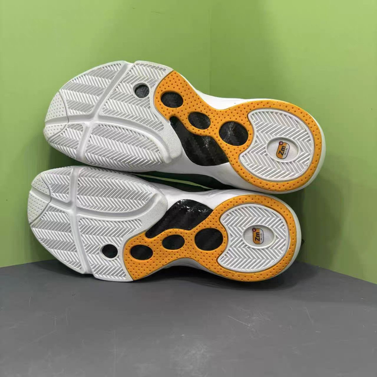 Nike Nike Air Zoom GP Gary Payton White Green K15 Size US 10 / EU 43 - 8 Thumbnail