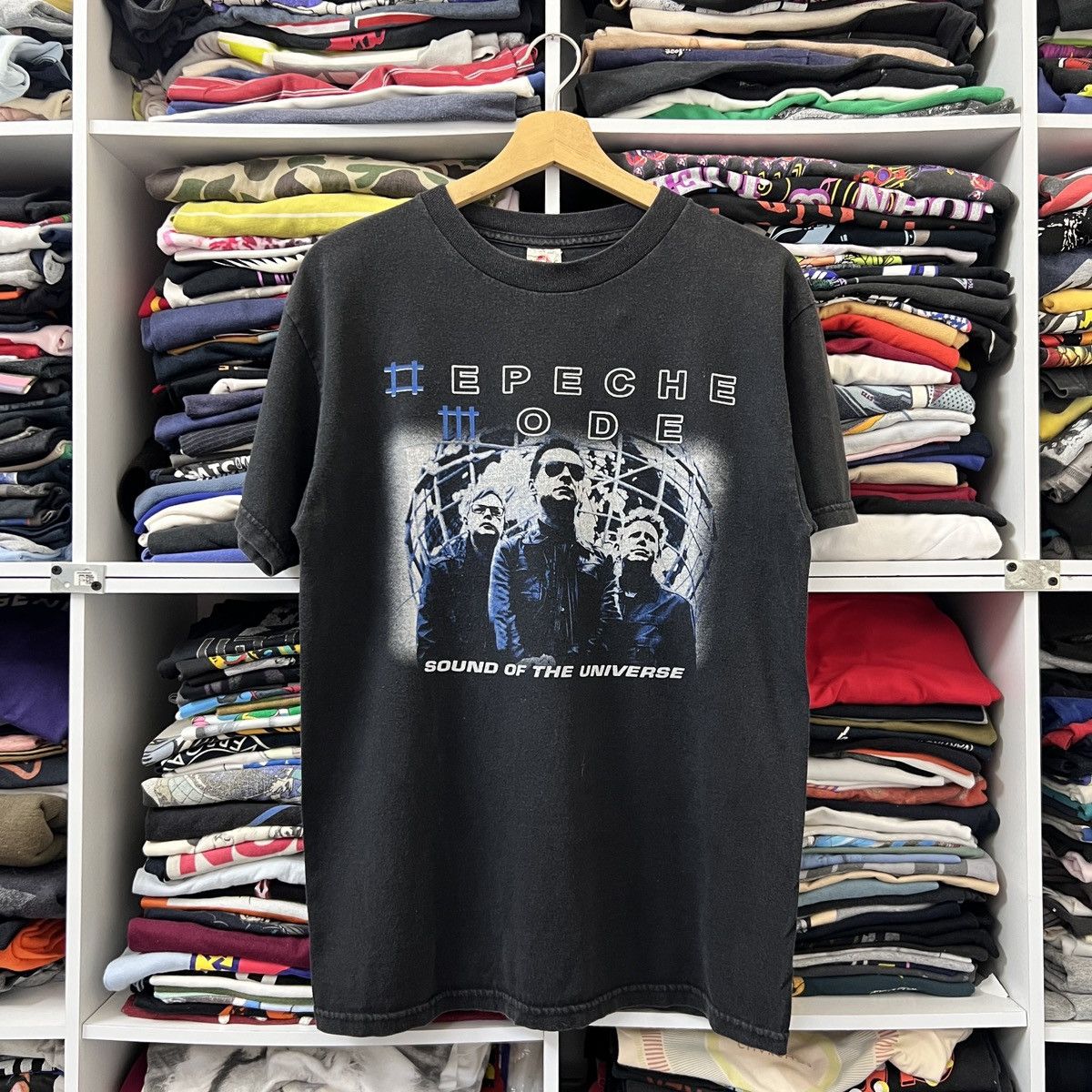 Band Tees VTG DEPECHE MODE TOUR OF THE UNIVERSE Size US M / EU 48-50 / 2 - 1 Thumbnail