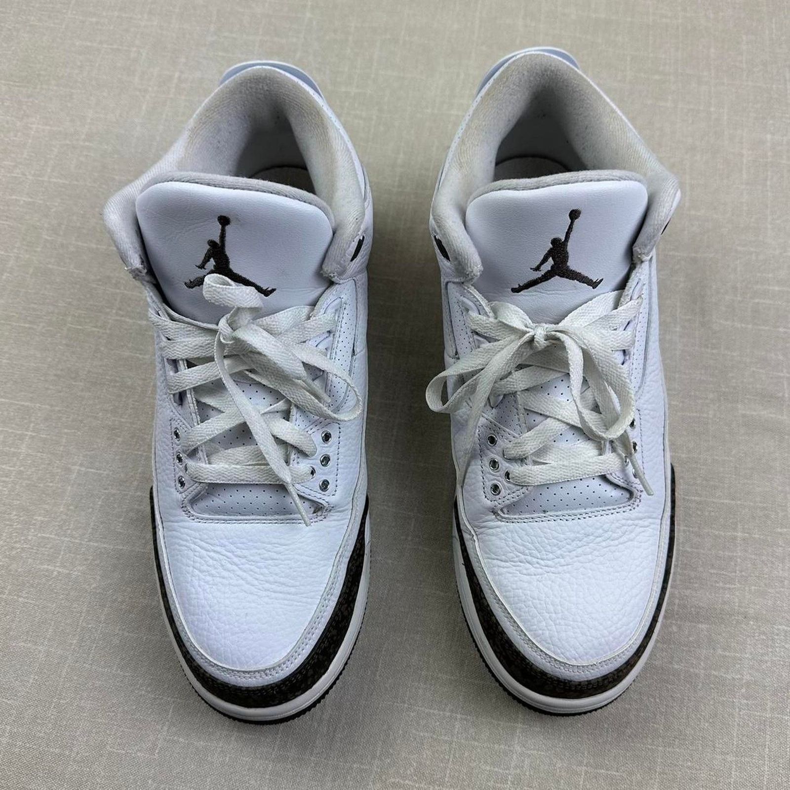 Jordan Brand 2018 Jordan 3 "Mocha" Size US 11.5 / EU 44-45 - 3 Thumbnail
