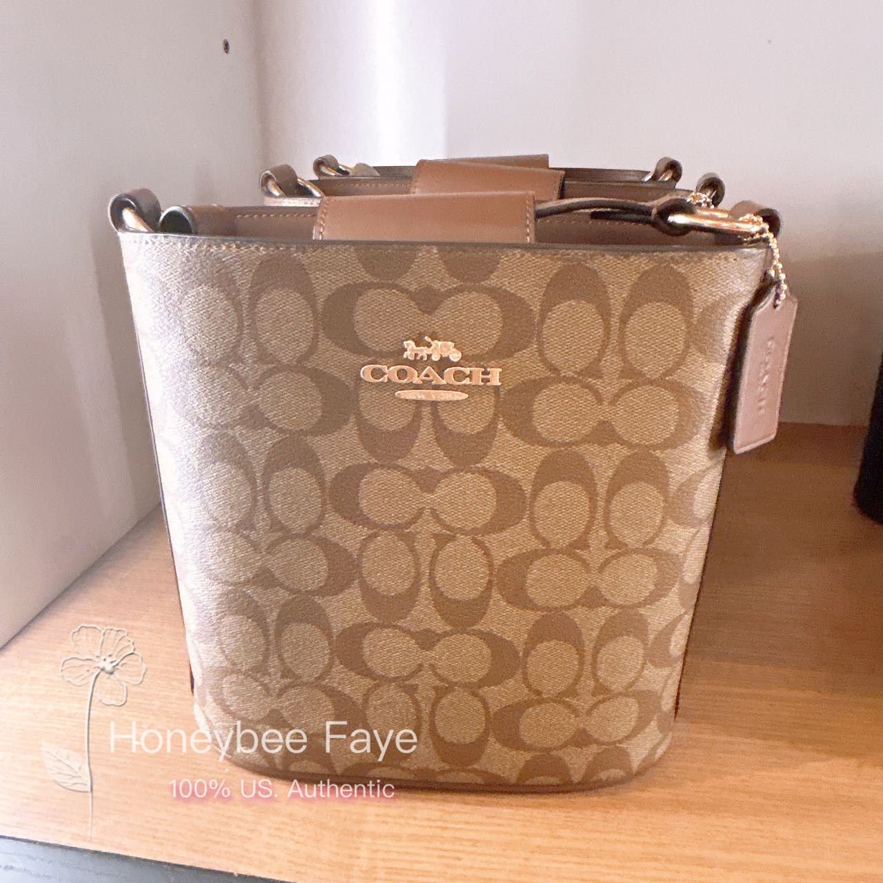 Coach Sophie Bucket Bag In Signature Canvas CR154 Size ONE SIZE - 1 Thumbnail