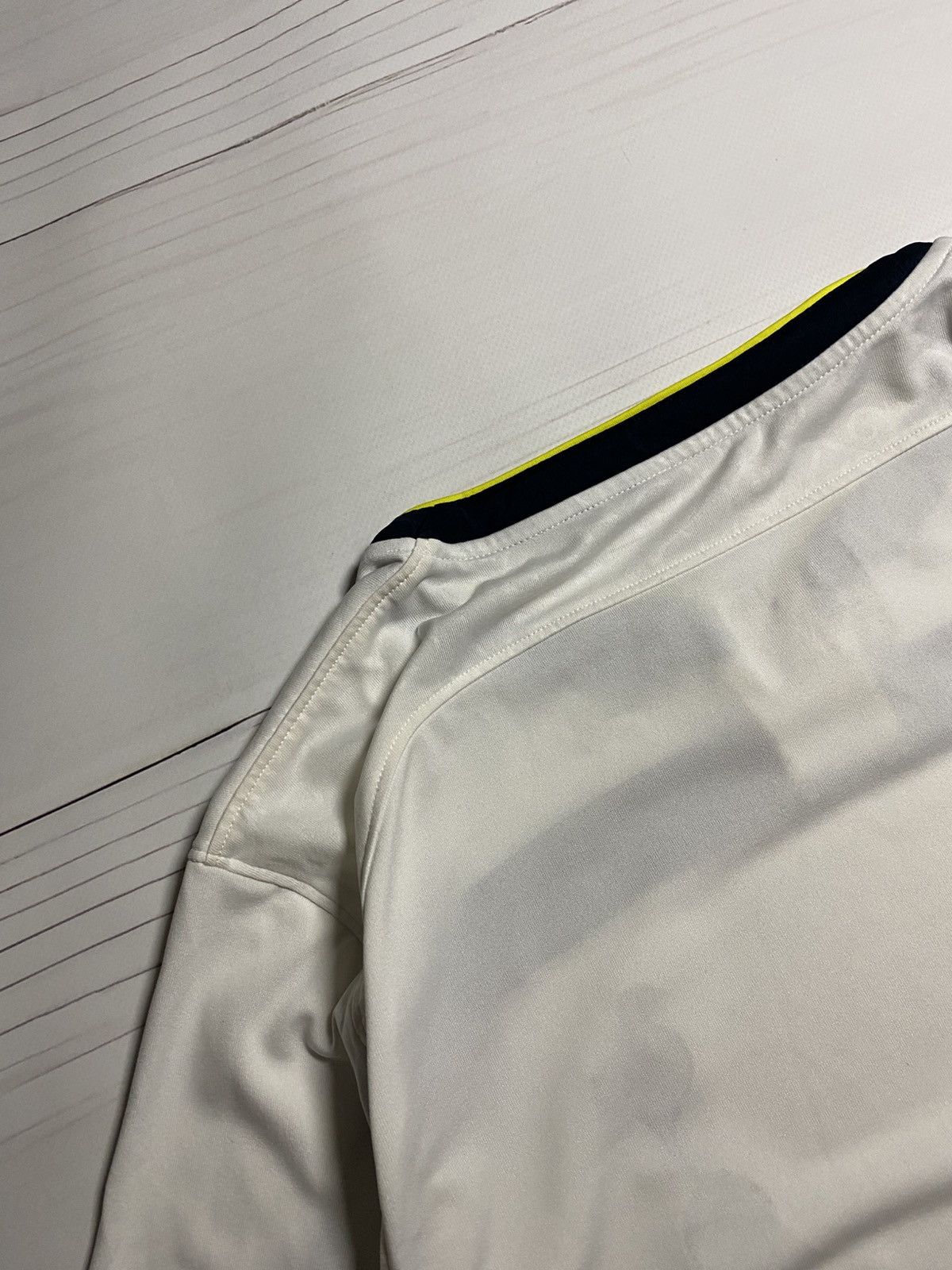 Under Armour × Vintage Under Armour Tottenham Hotspur 2014/15 home soccer jersey Size US L / EU 52-54 / 3 - 16 Thumbnail