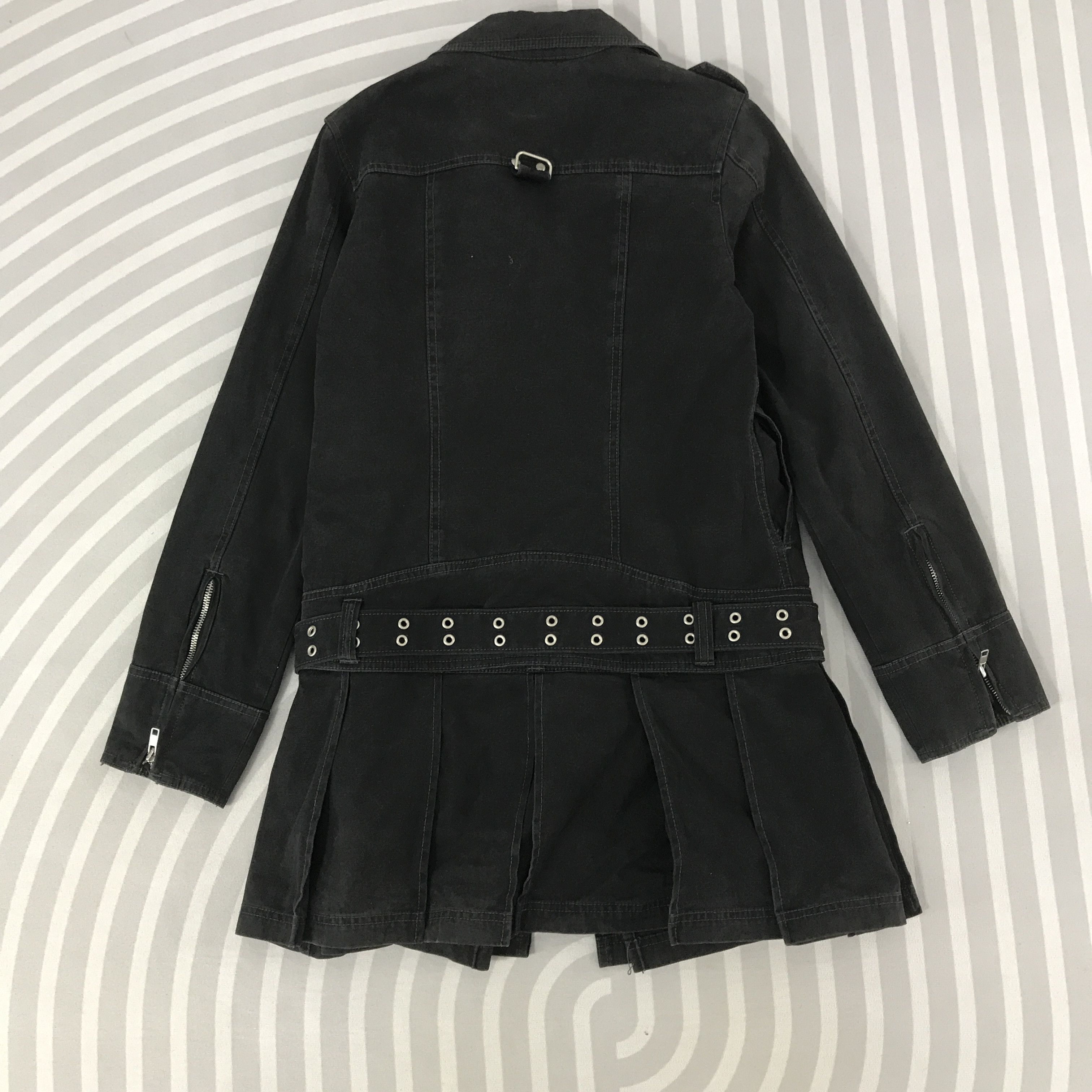 Japanese Brand Vintage Algon Quins japan style fashion Punk black Jacket Size US S / EU 44-46 / 1 - 3 Thumbnail