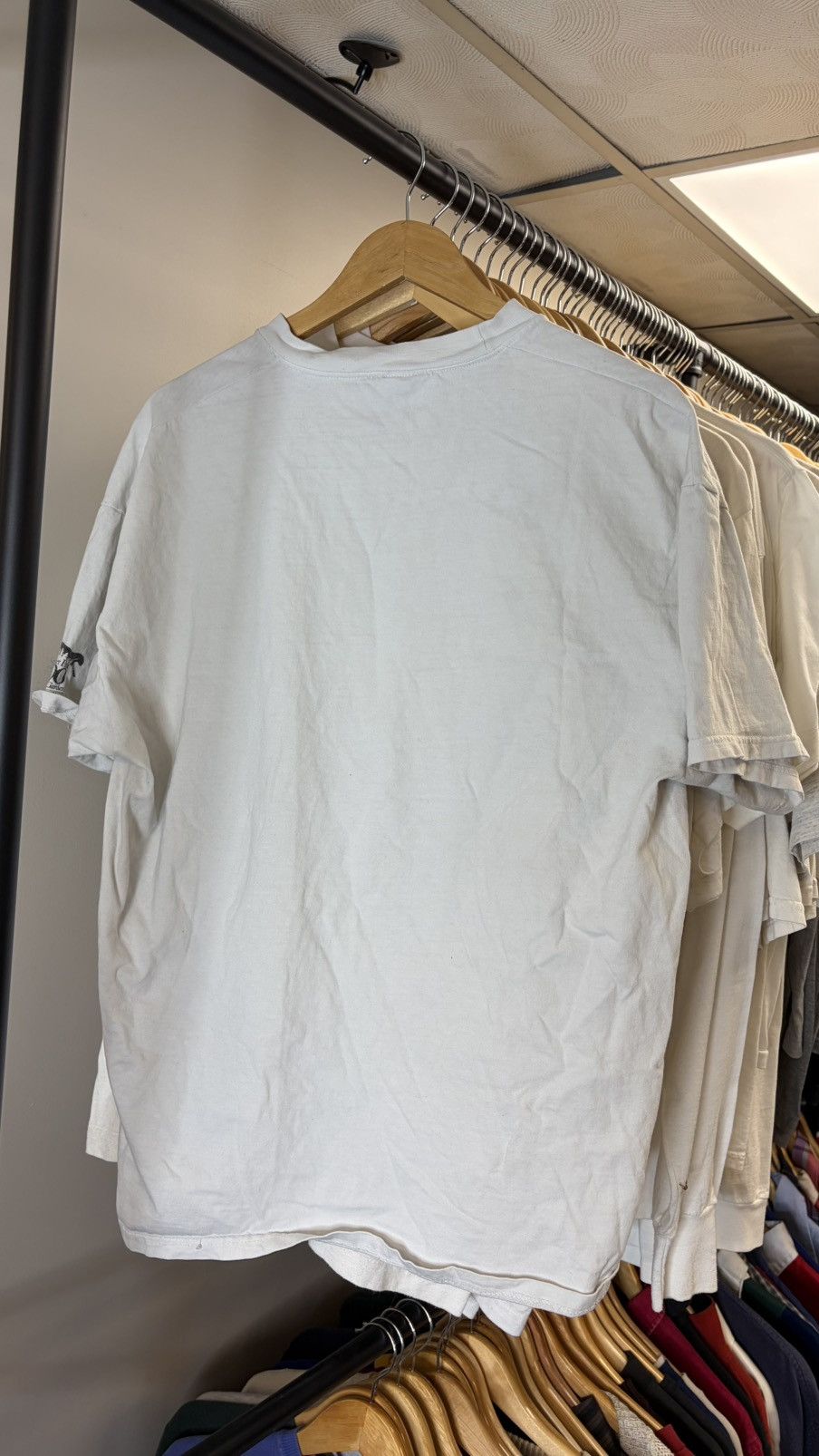 Hanes Butterfly Tee Shirt - White Size US L / EU 52-54 / 3 - 3 Thumbnail