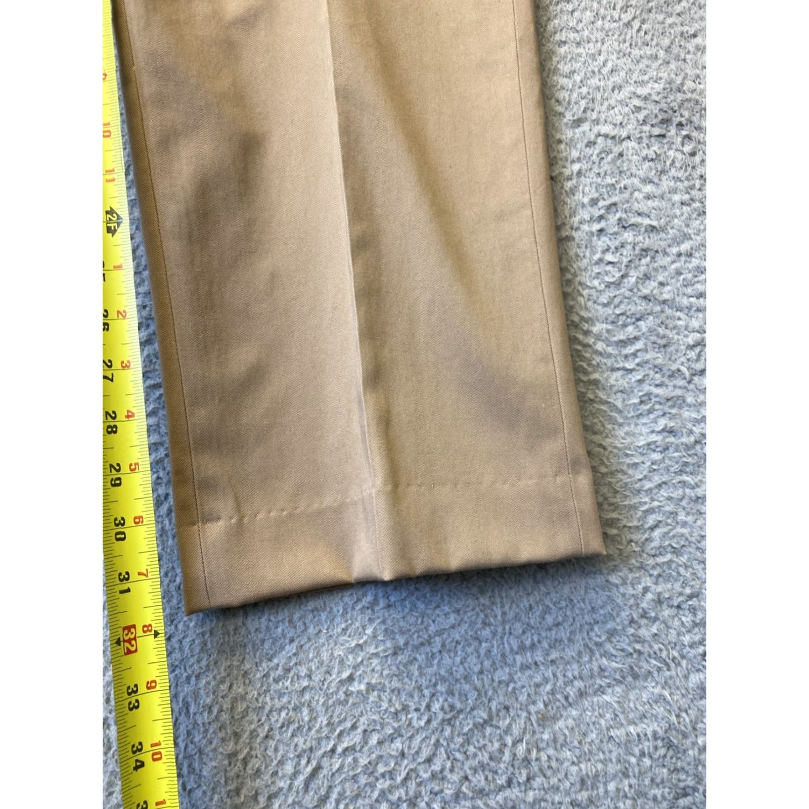 Vintage VINTAGE LL Bean Cotton Chino Pants Men Size 35x32 Tan Peach Casual Workwear Size US 35 - 4 Thumbnail
