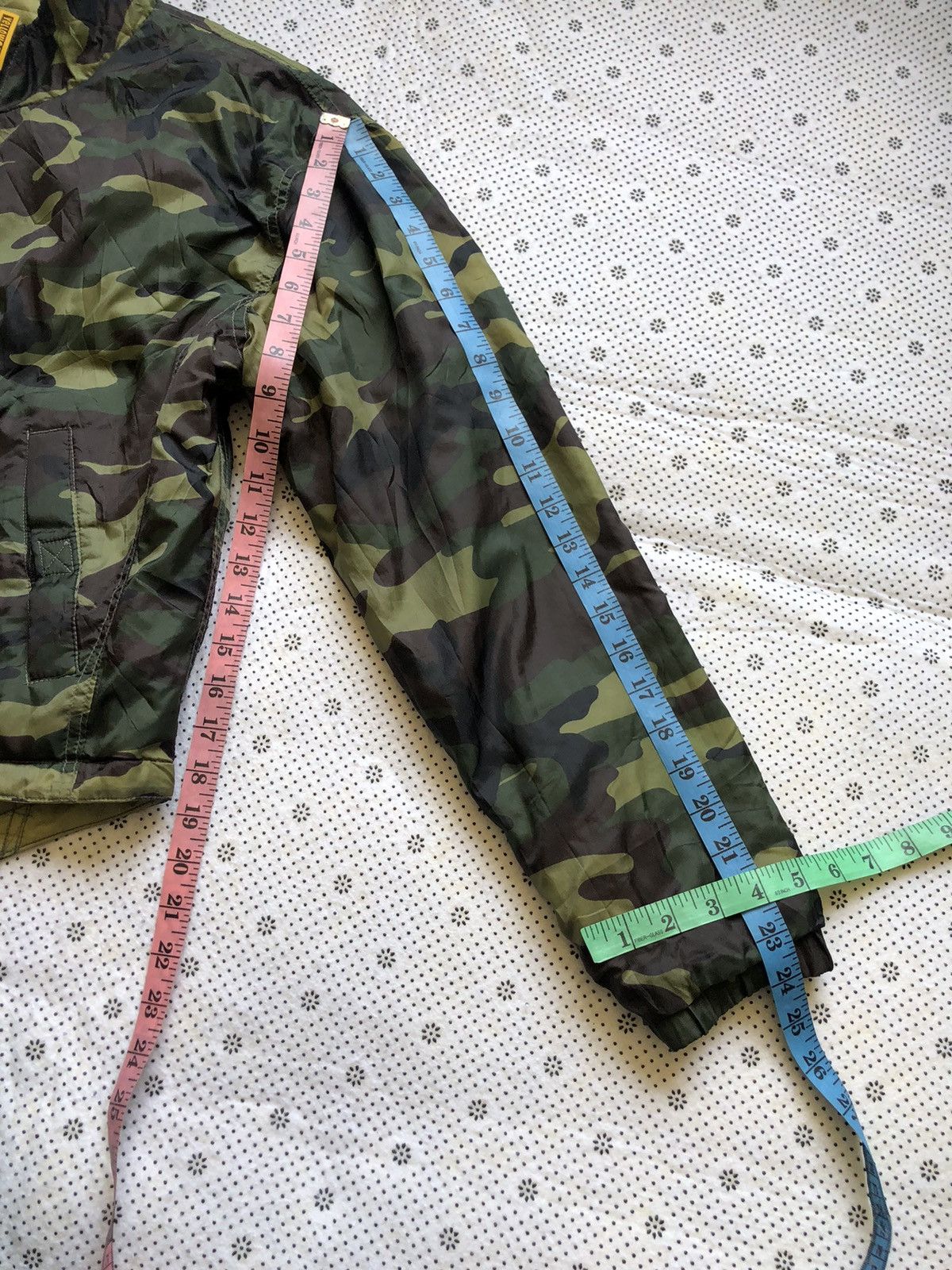 YELLOW CORN Yellow Corn Camouflaged light puffers Size US M / EU 48-50 / 2 - 10 Thumbnail