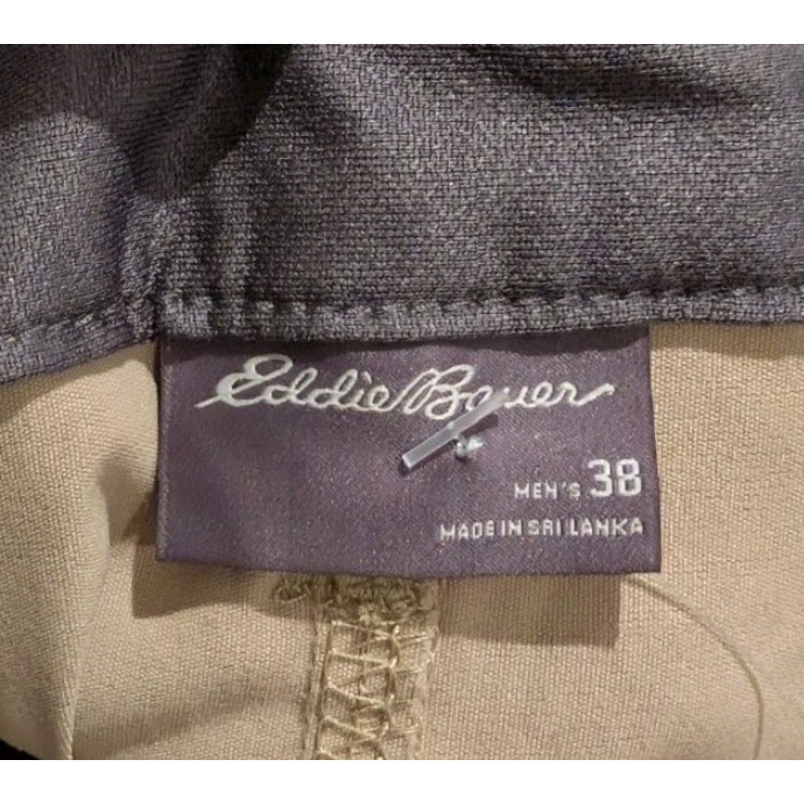 Eddie Bauer EDDIE BAUER Mens Rainier Tech Short Khaki 38 Regular Inseam 10" Nylon Spandex Breathable UPF 50+ Zipper Pocket Storm Repel Pockets NWT NEW Size US 38 / EU 54 - 7 Thumbnail