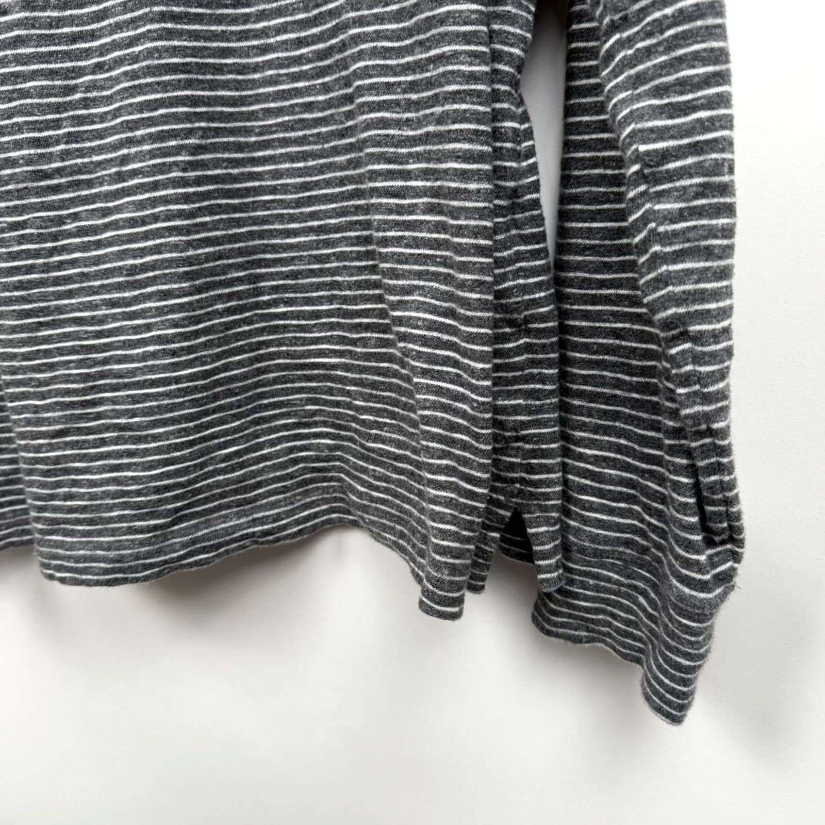 Faherty Faherty Shirt Polo Long Sleeve Striped Gray Organic Cotton Mens Medium Size US M / EU 48-50 / 2 - 6 Thumbnail