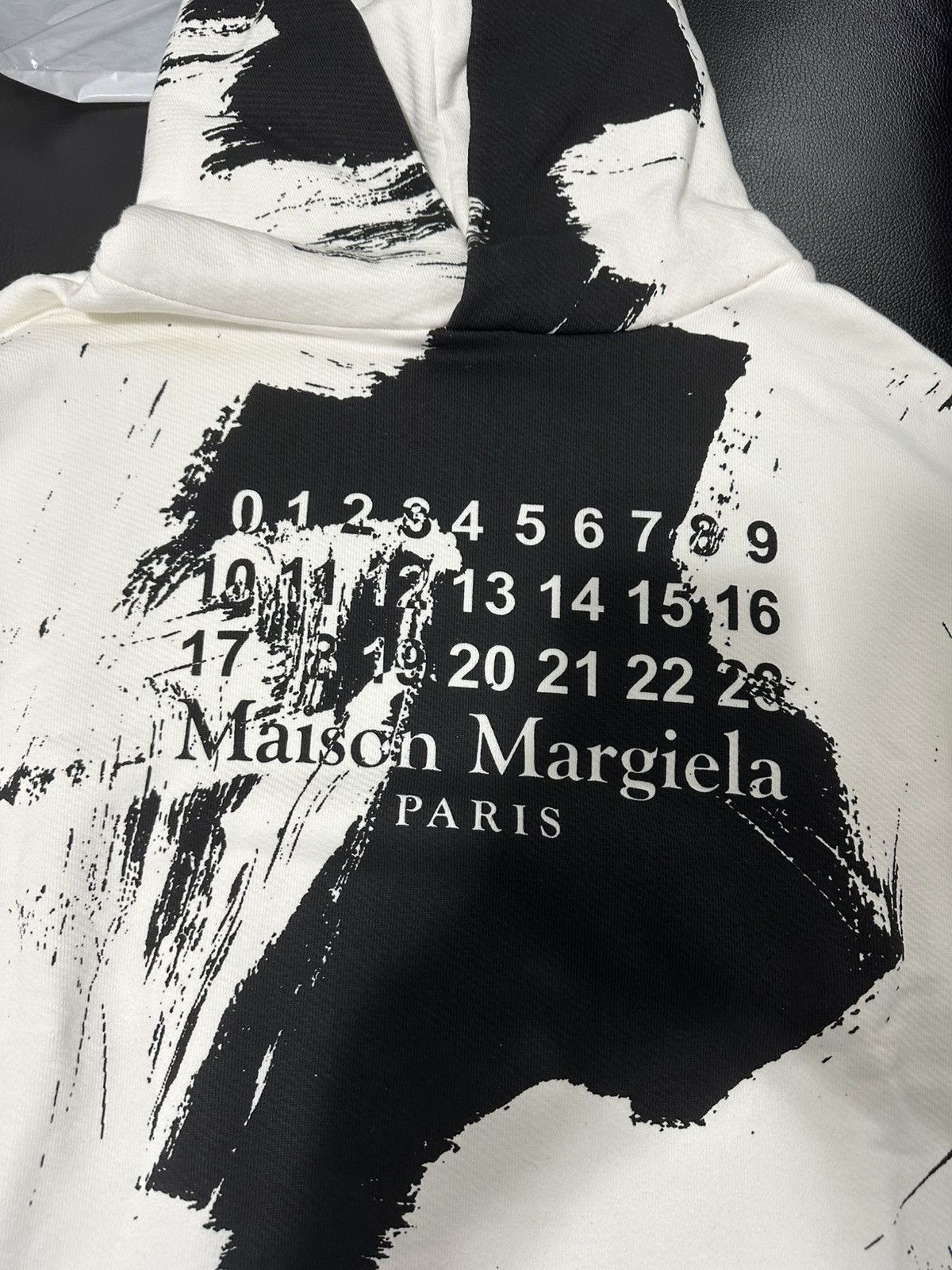 Maison Margiela Maison Margiela Paint Splatter Hoodie Size US S / EU 44-46 / 1 - 2 Thumbnail