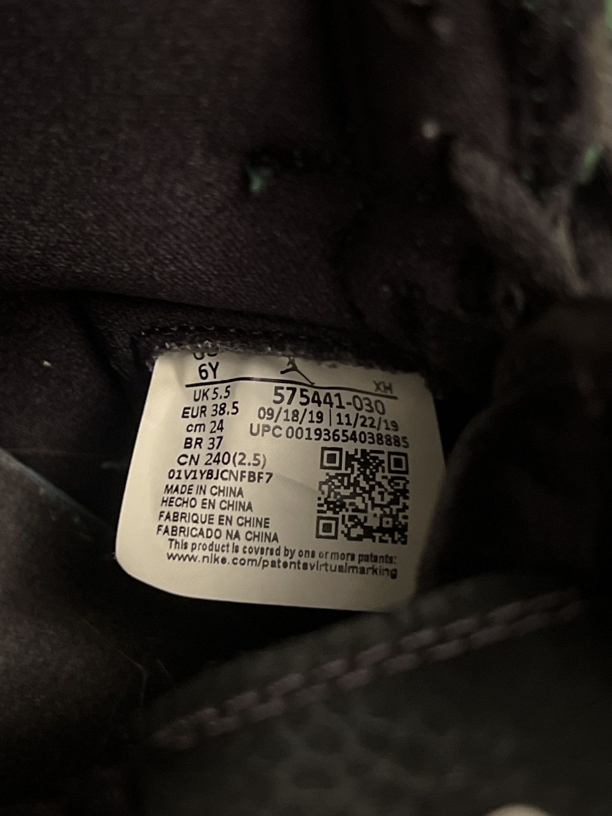 Nike JORDAN 1 HIGH PINE GREEN Size US 6 / EU 39 - 6 Thumbnail