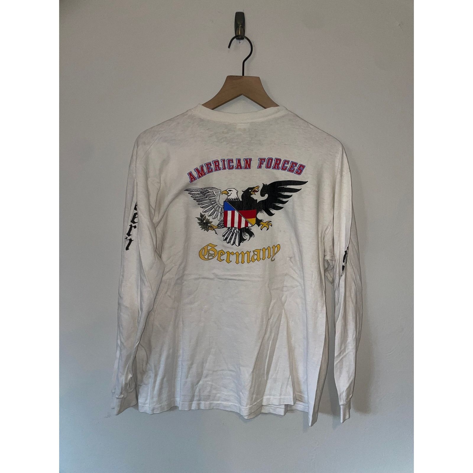 Vintage Vintage American Forces Shirt Germany Army Soldier Tee War L Size US L / EU 52-54 / 3 - 6 Thumbnail
