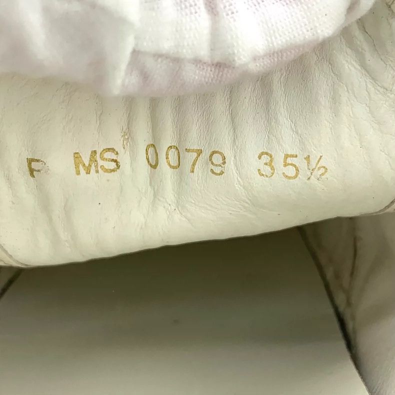 Louis Vuitton Louis Vuitton Beige logo presbyopic print lace-up board sn Size US 5 / IT 35 - 6 Thumbnail