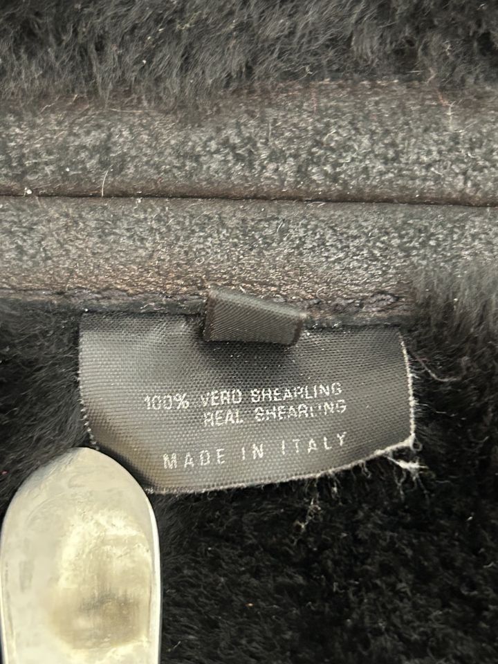 Gucci F/W 2003 RUNWAY VARIATION SHEARLING LEATHER COAT Size S / US 4 / IT 40 - 10 Thumbnail