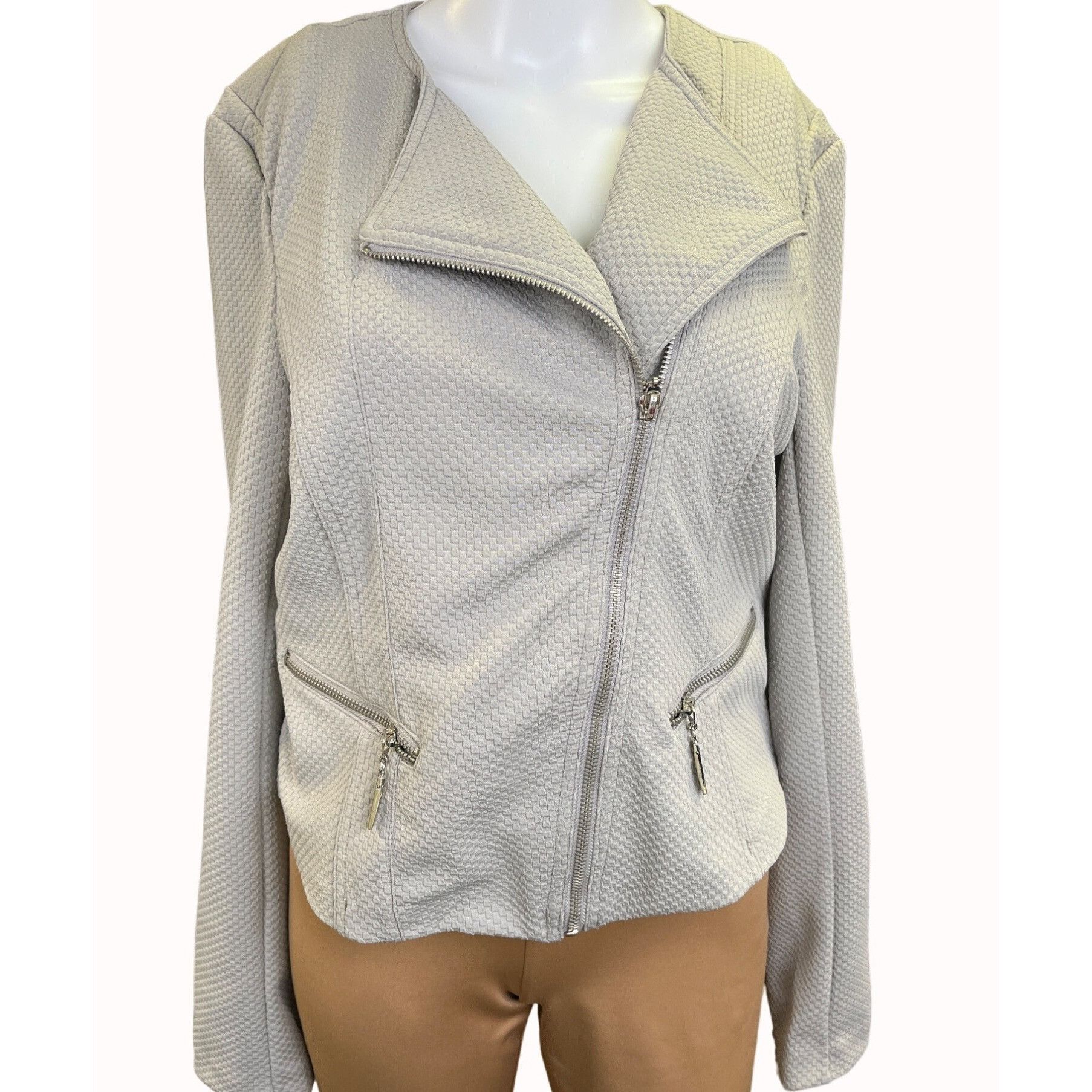 Other Baccini Women's Grey Jacket/Lightweight Size M SKU 5277 Size M / US 6-8 / IT 42-44 - 1 Thumbnail