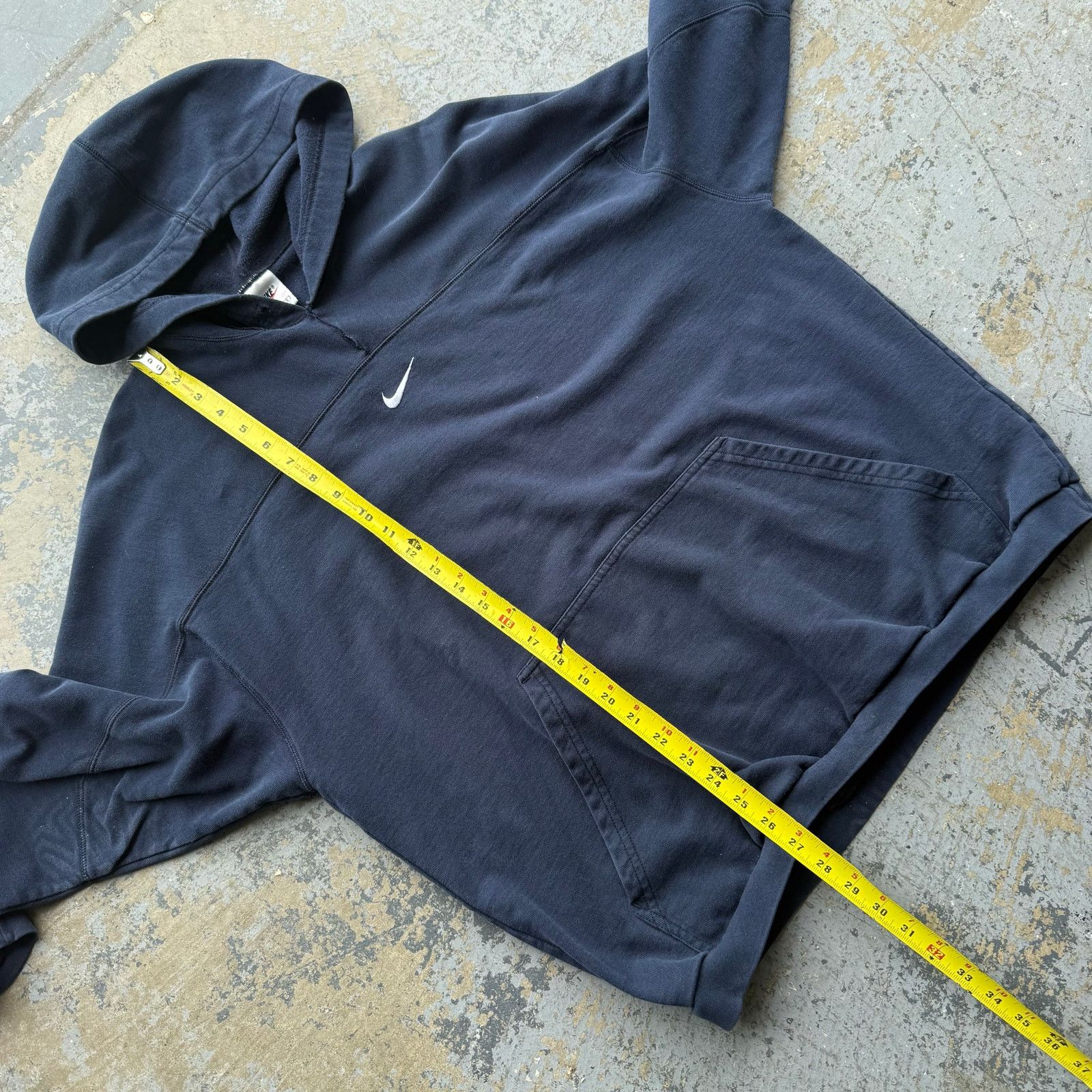 Nike Vintage Nike Air Navy Blue Center Swoosh Hoodie L Size US L / EU 52-54 / 3 - 8 Thumbnail