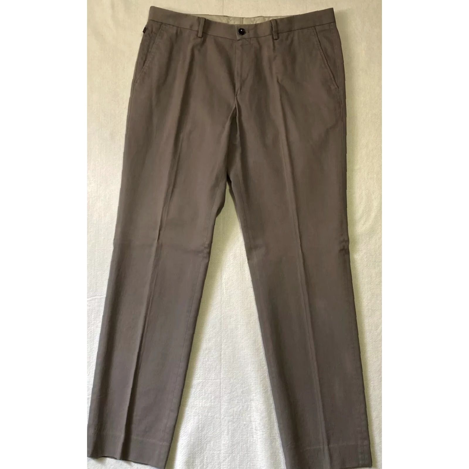 Vintage VINTAGE Hugo Boss Chino Pants Mens 38x34 Flat Front Gray Casual / 26-13 Size US 38 / EU 54 - 2 Thumbnail
