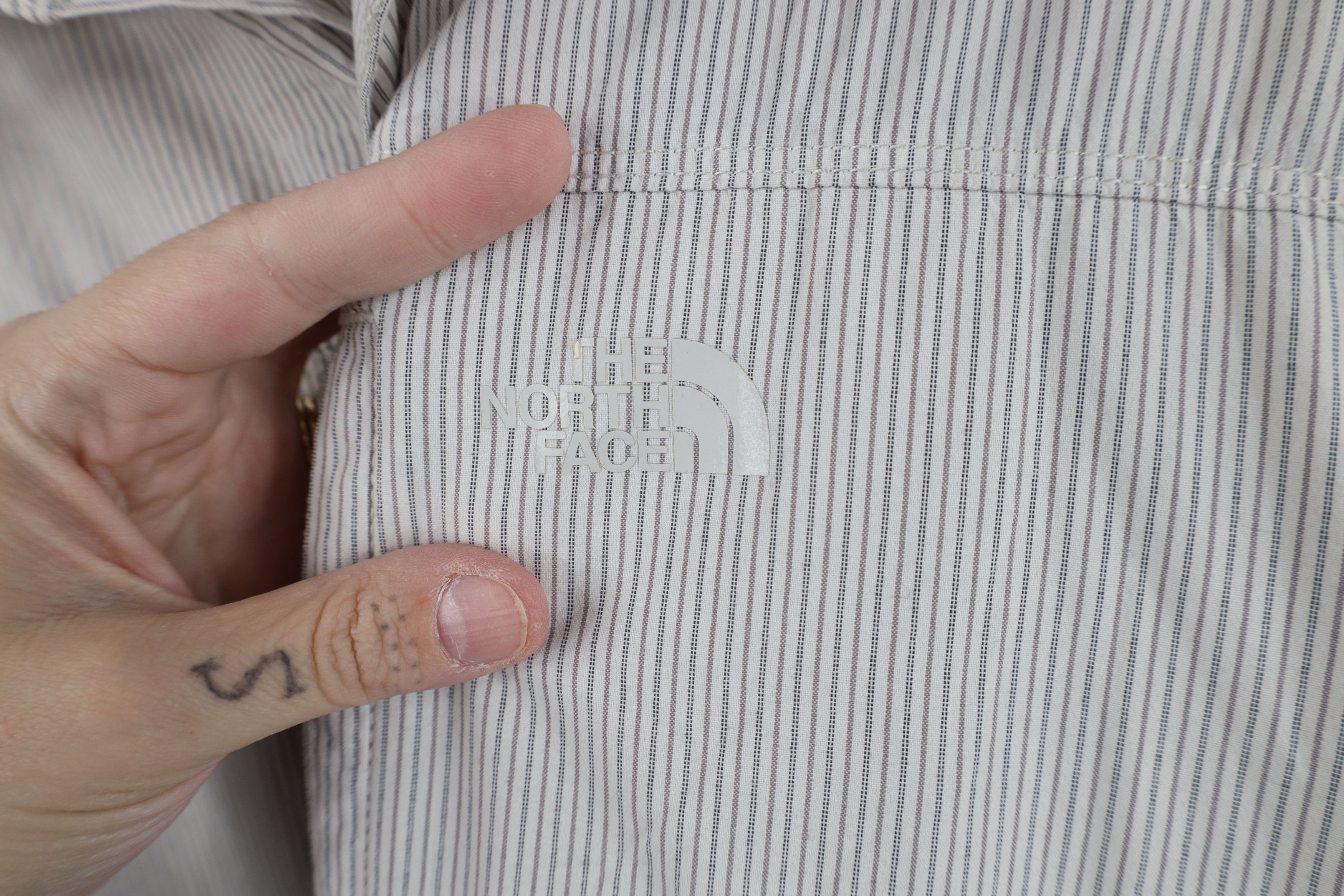 The North Face Vintage The North Face Striped Hiking Trekking Button Shirt Size US XXL / EU 58 / 5 - 4 Thumbnail