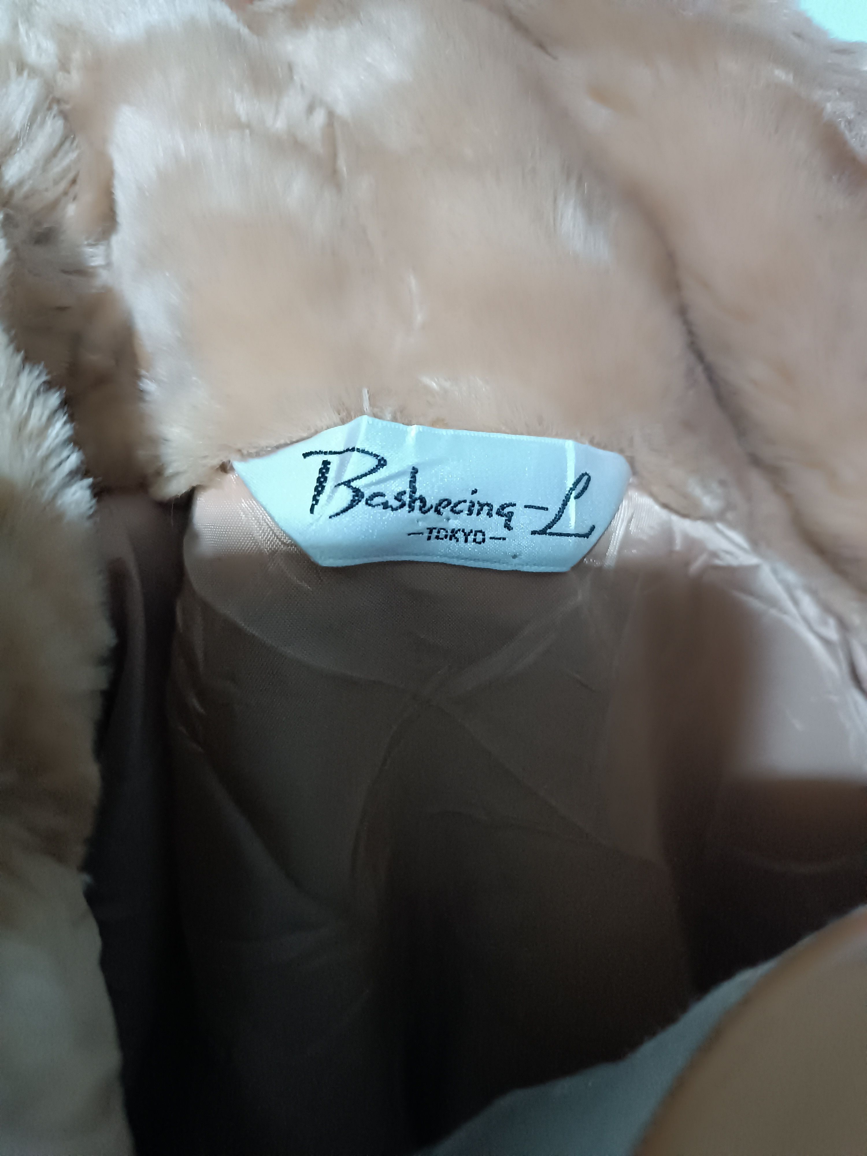 Japanese Brand Vintage Faux Fur Zip Up Jacket Dark Gold Size US L / EU 52-54 / 3 - 5 Thumbnail