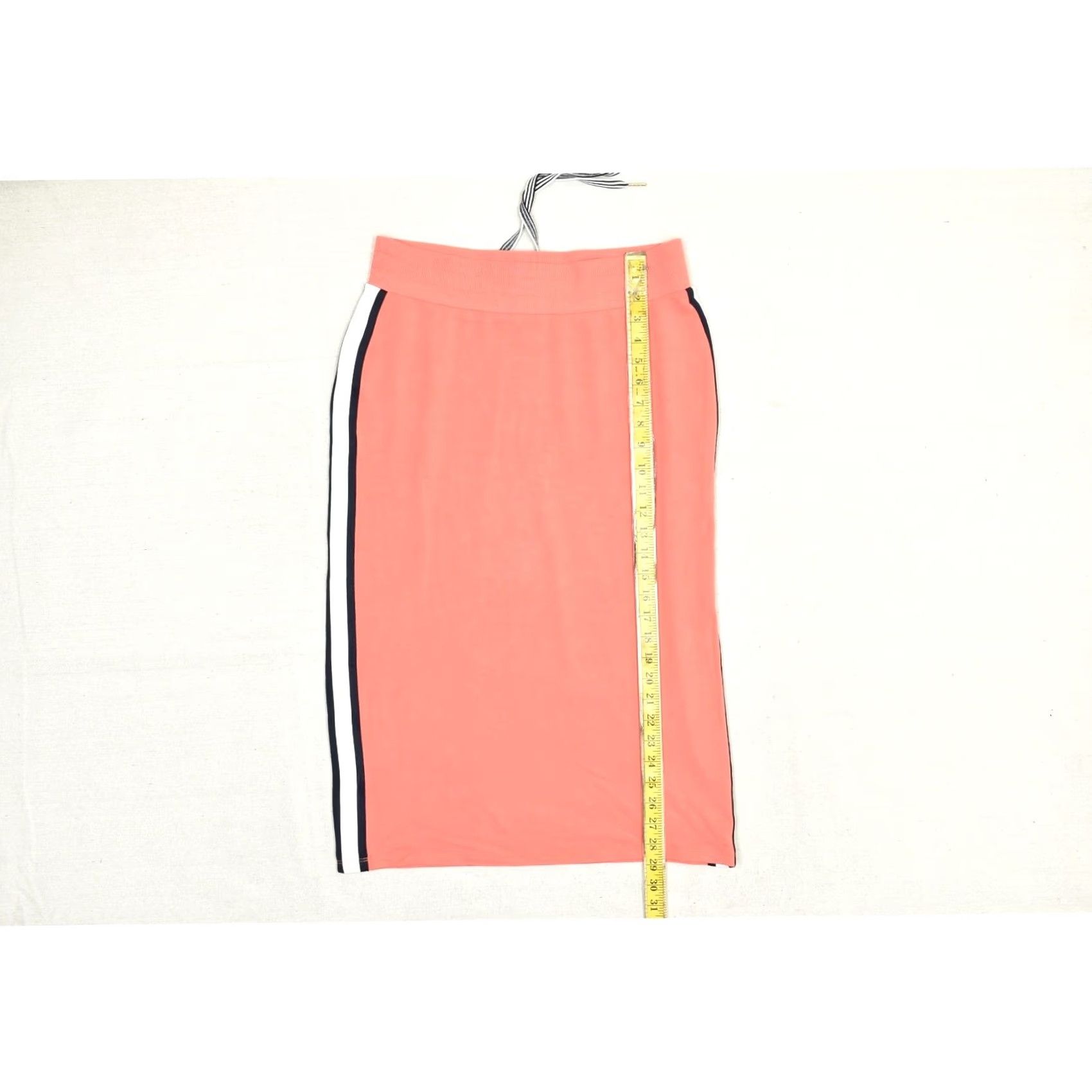 Tommy Hilfiger VINTAGE? No. Size 32" / US 10 / IT 46 - 7 Thumbnail