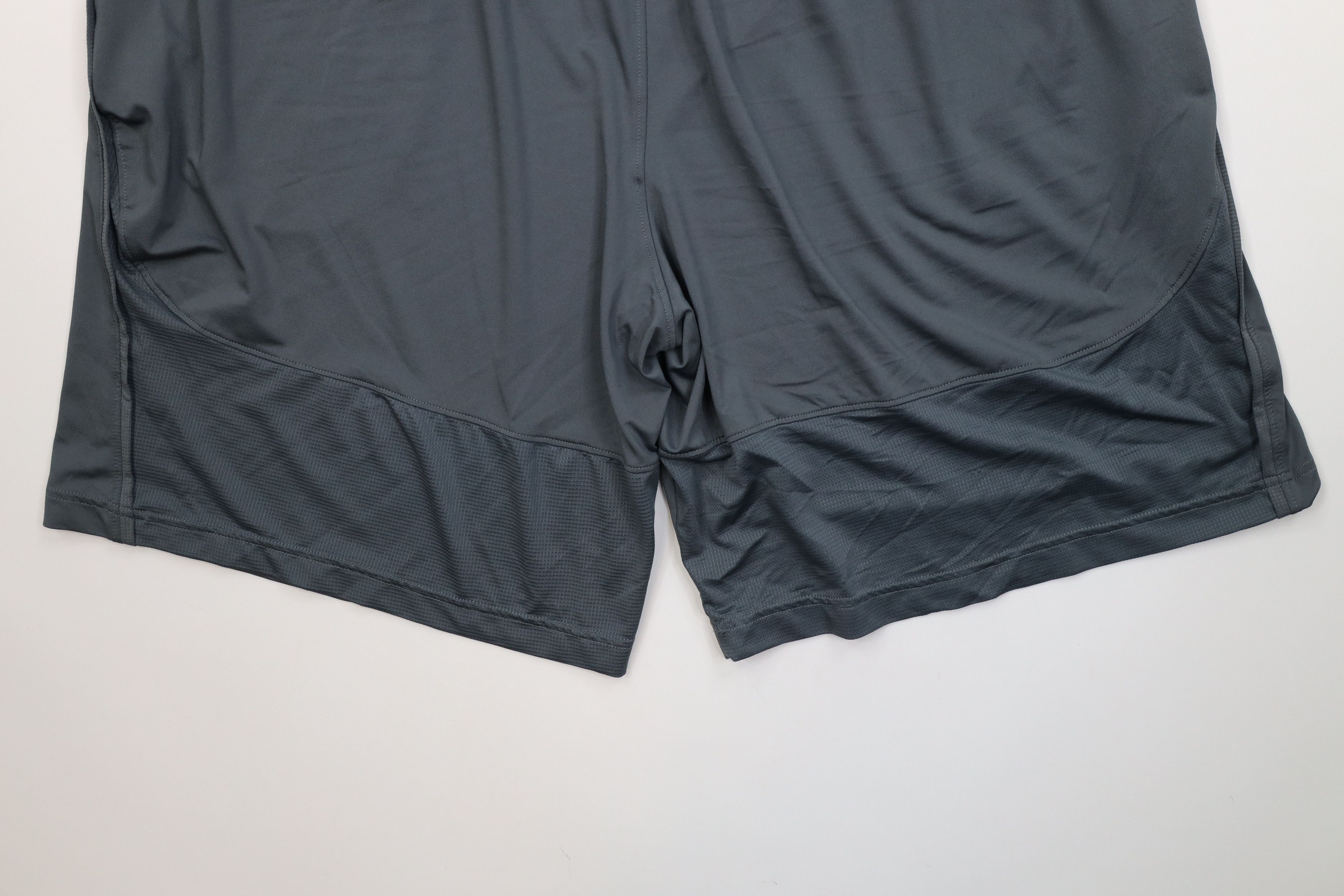 Under Armour Under Armour Loose Training Gym Basketball Shorts Gray Size US 38 / EU 54 - 12 Thumbnail